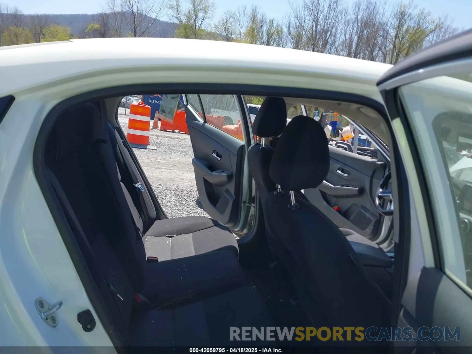 8 Photograph of a damaged car 3N1AB8CV5MY322801 NISSAN SENTRA 2021