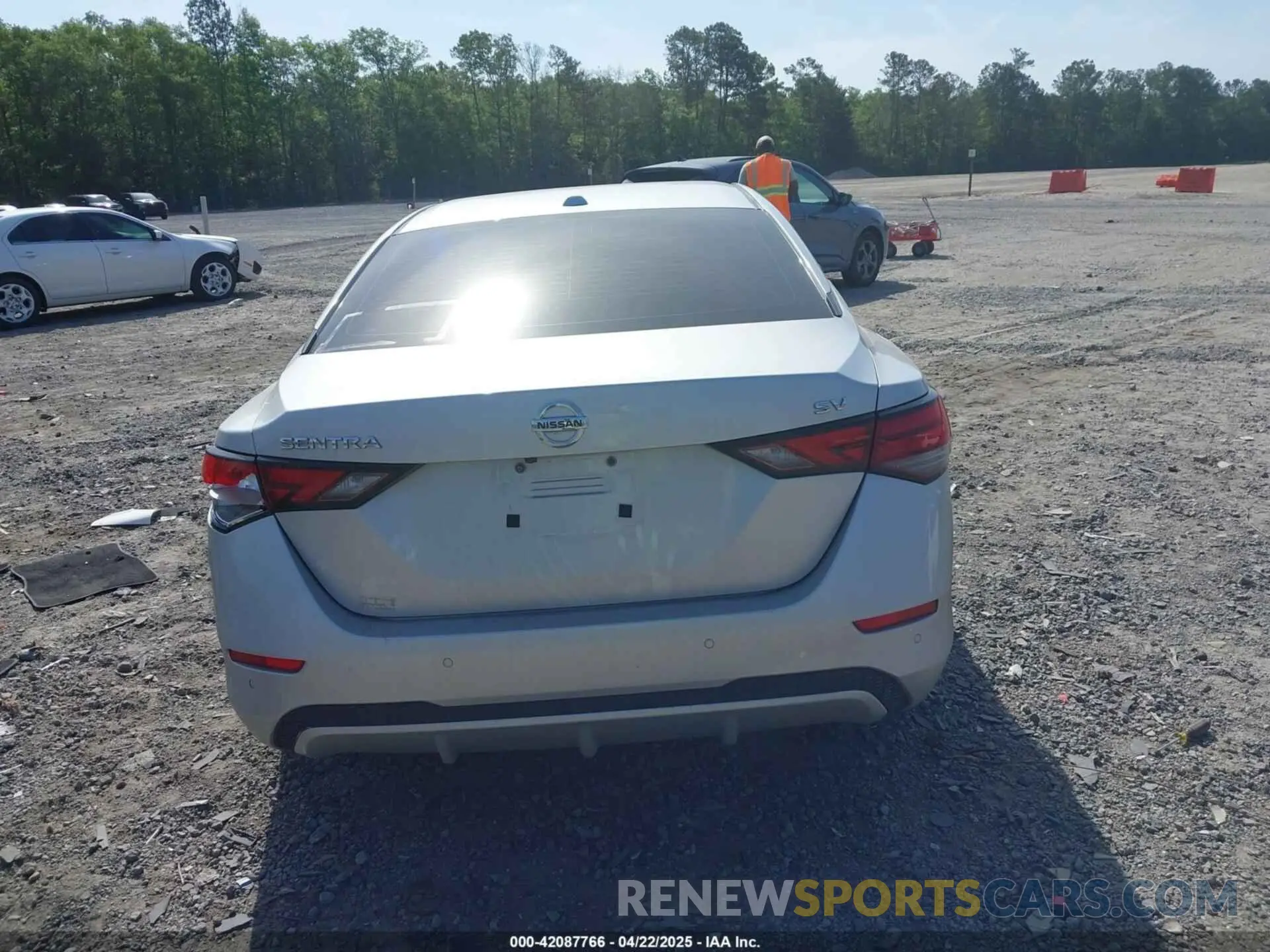 16 Photograph of a damaged car 3N1AB8CV6MY220228 NISSAN SENTRA 2021
