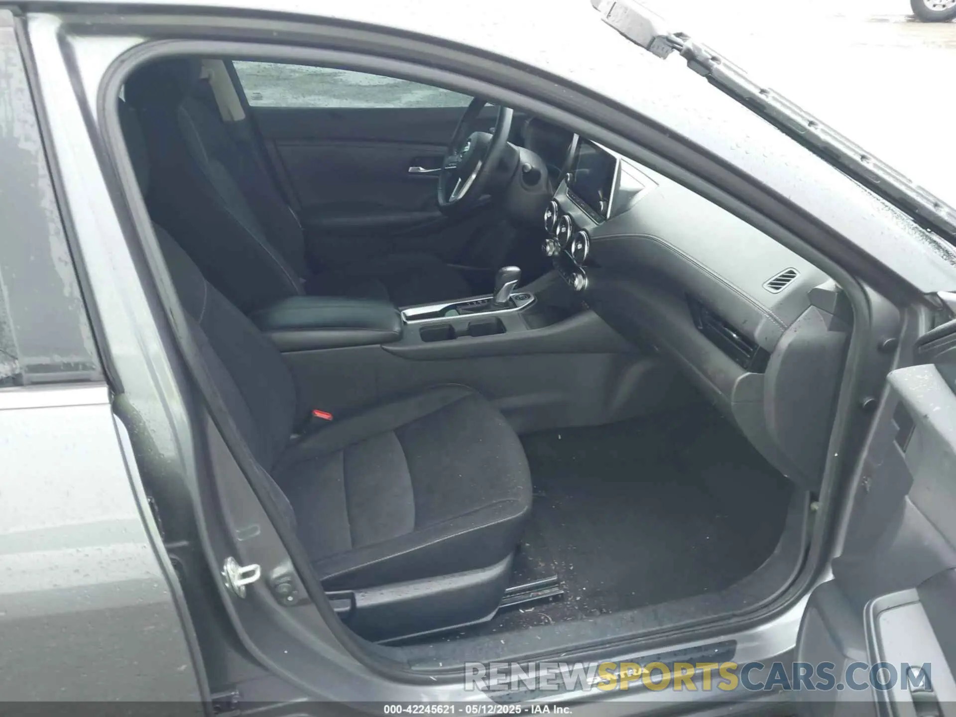 5 Photograph of a damaged car 3N1AB8CV7MY209755 NISSAN SENTRA 2021