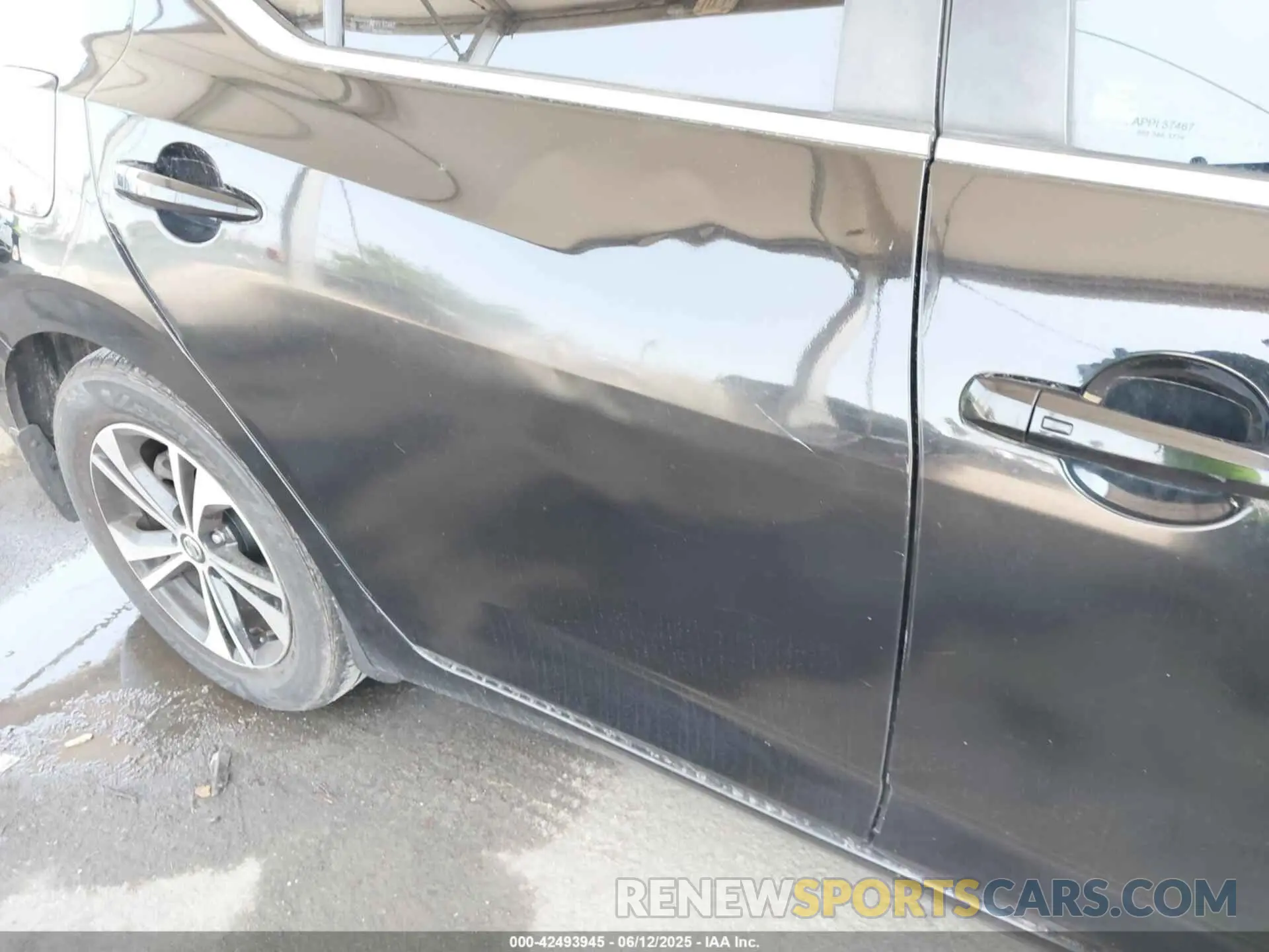 18 Photograph of a damaged car 3N1AB8CV9MY202130 NISSAN SENTRA 2021