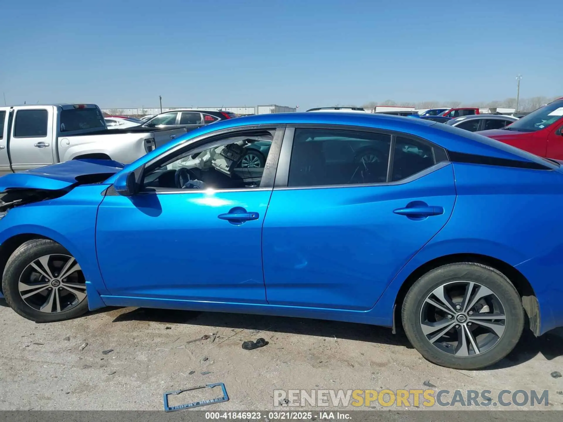 14 Photograph of a damaged car 3N1AB8CV9MY318282 NISSAN SENTRA 2021