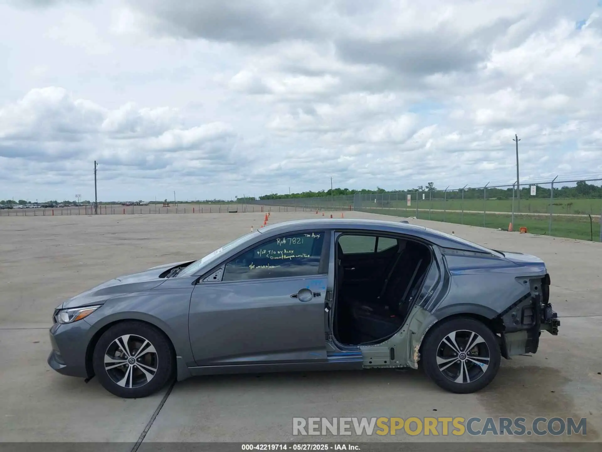 15 Photograph of a damaged car 3N1AB8CVXMY245939 NISSAN SENTRA 2021