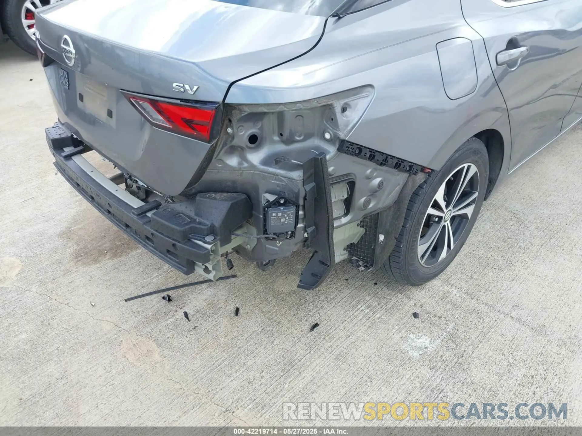 19 Photograph of a damaged car 3N1AB8CVXMY245939 NISSAN SENTRA 2021