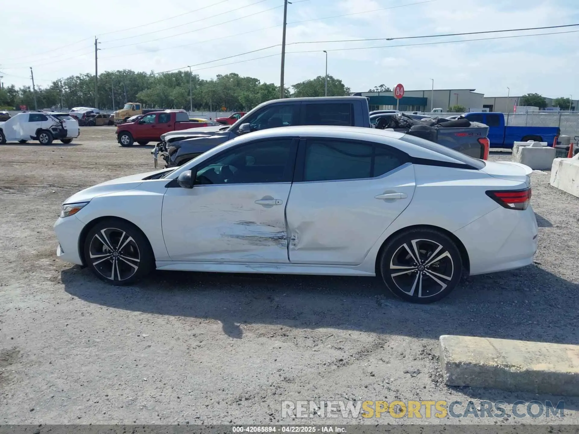 14 Photograph of a damaged car 3N1AB8DV2MY317845 NISSAN SENTRA 2021