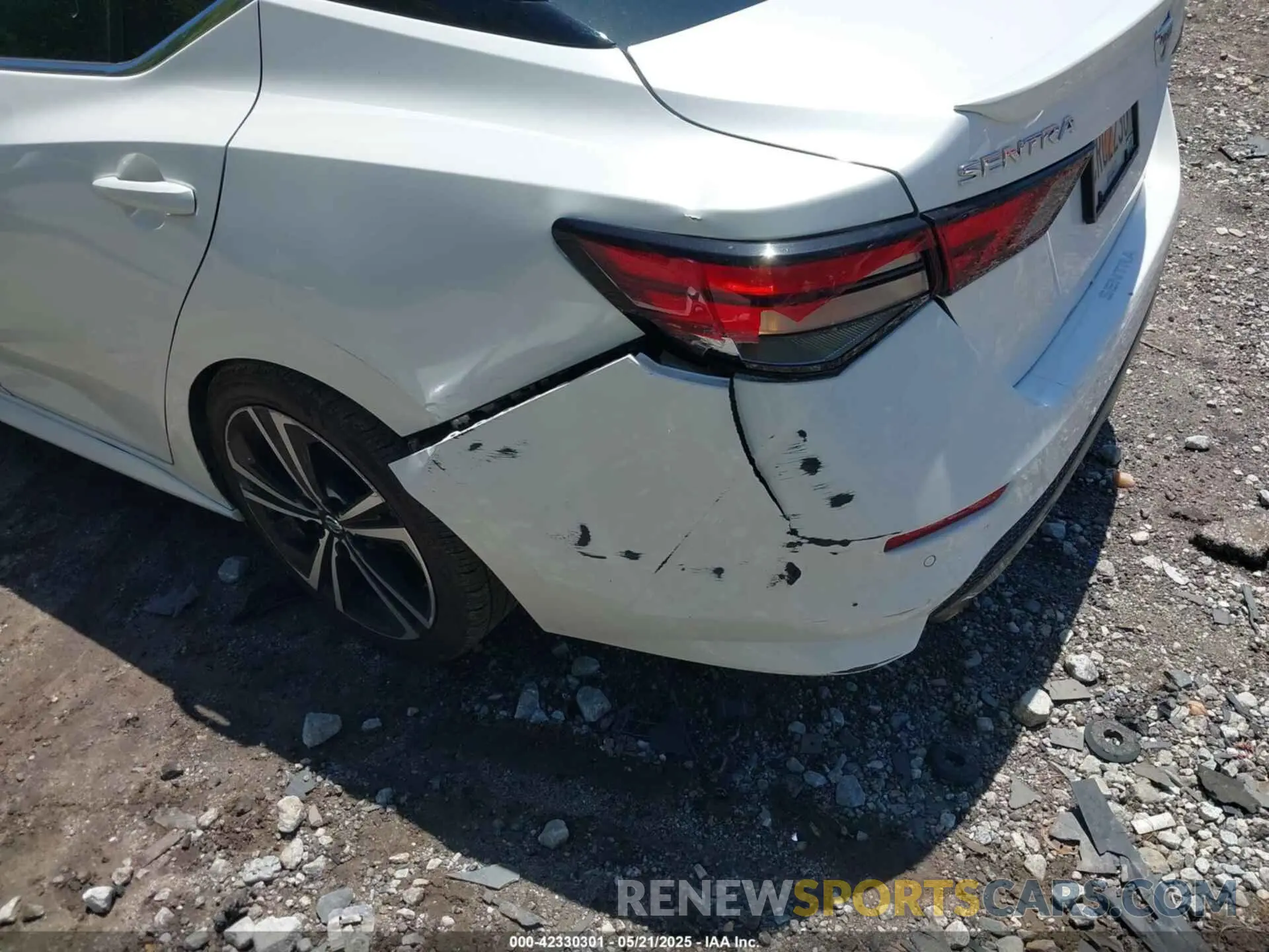 6 Photograph of a damaged car 3N1AB8DV3MY250561 NISSAN SENTRA 2021