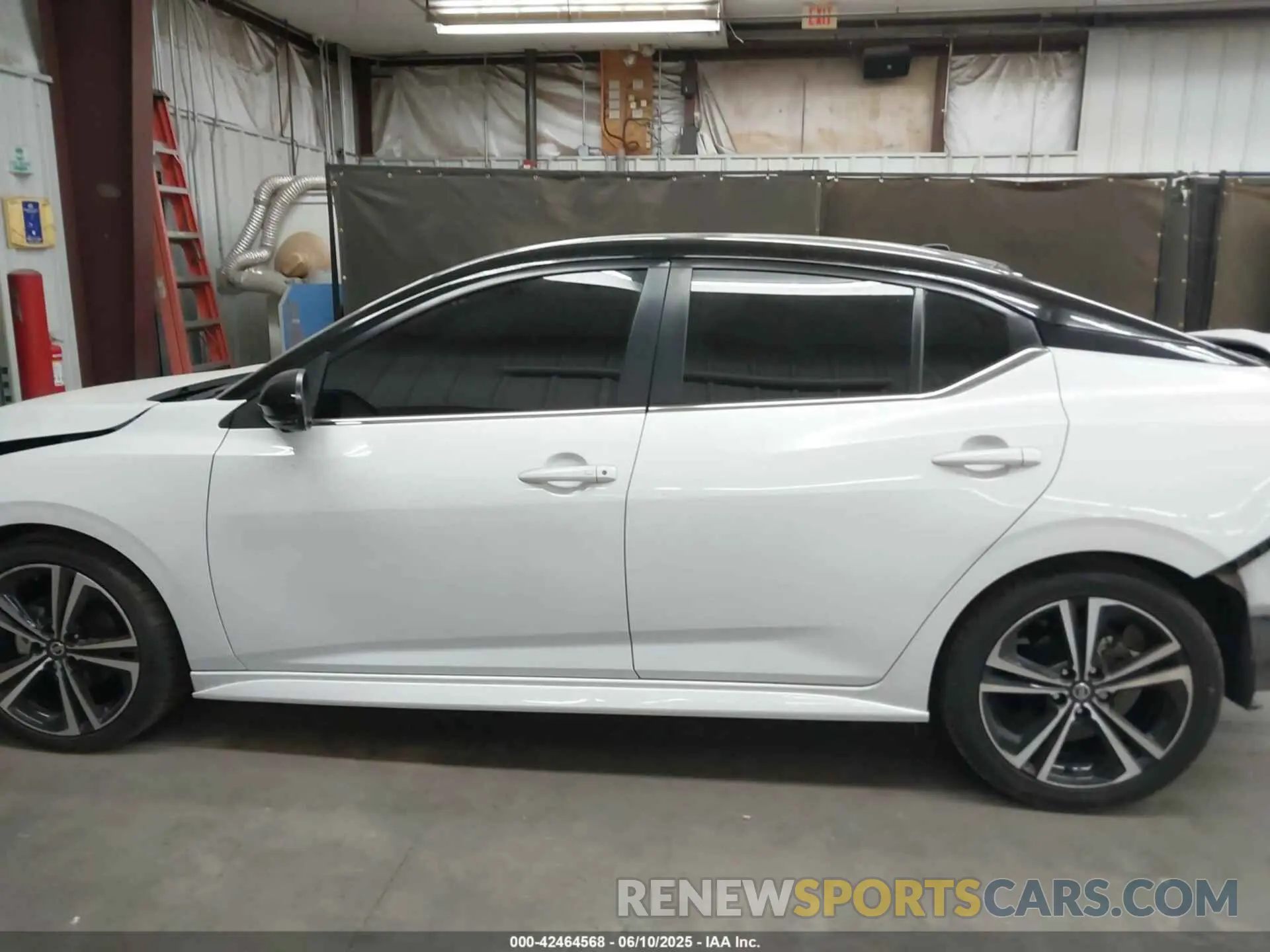 14 Photograph of a damaged car 3N1AB8DV4MY313358 NISSAN SENTRA 2021