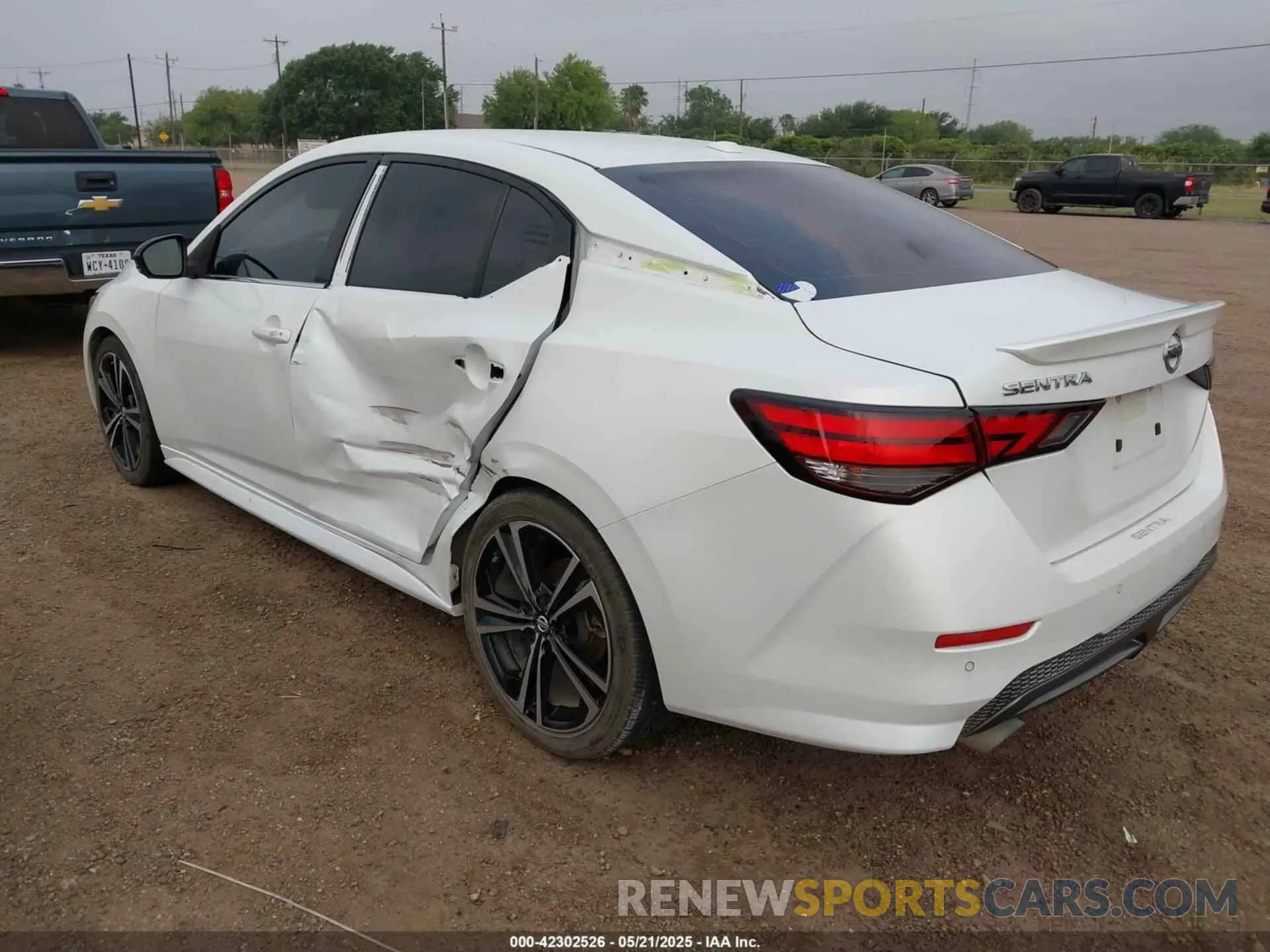 3 Photograph of a damaged car 3N1AB8DV6MY244446 NISSAN SENTRA 2021