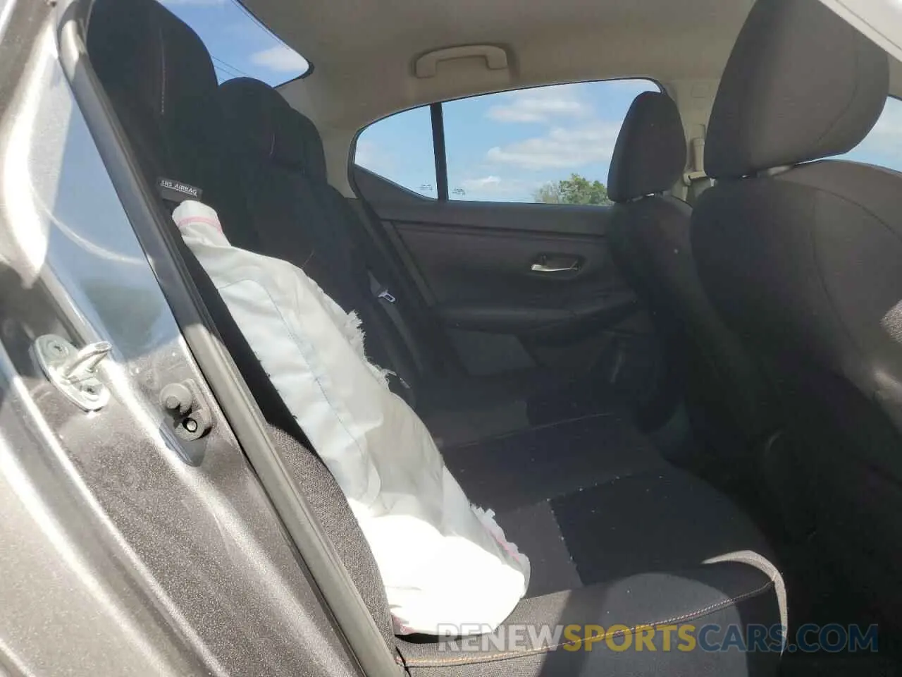 10 Photograph of a damaged car 3N1AB8DV6MY290715 NISSAN SENTRA 2021