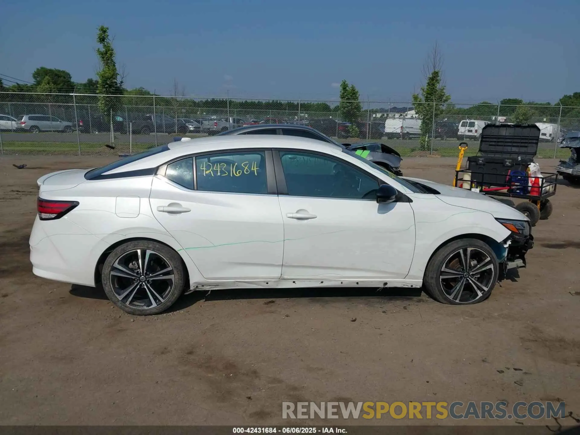 14 Photograph of a damaged car 3N1AB8DV6MY317833 NISSAN SENTRA 2021