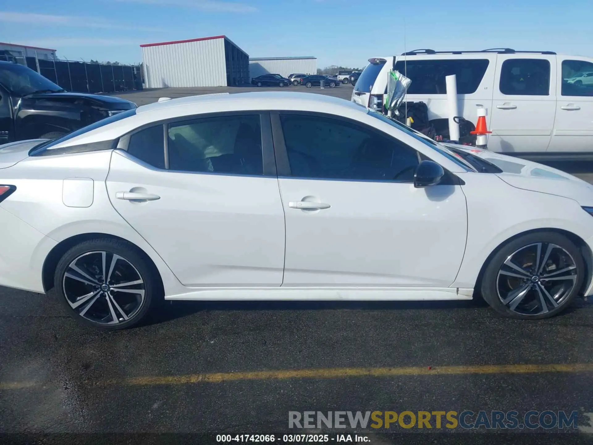 13 Photograph of a damaged car 3N1AB8DV7MY208944 NISSAN SENTRA 2021