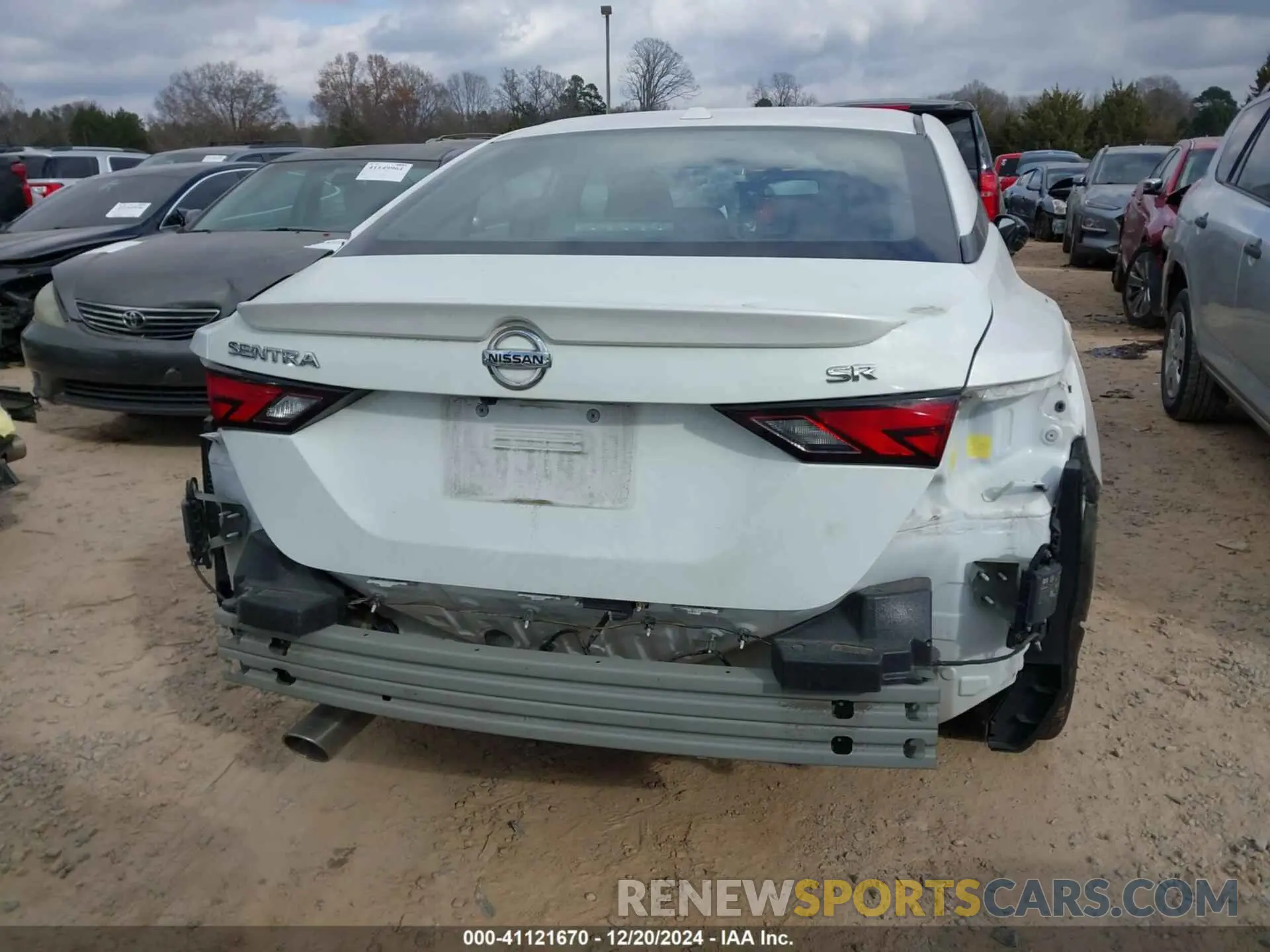 17 Photograph of a damaged car 3N1AB8DV7MY271767 NISSAN SENTRA 2021