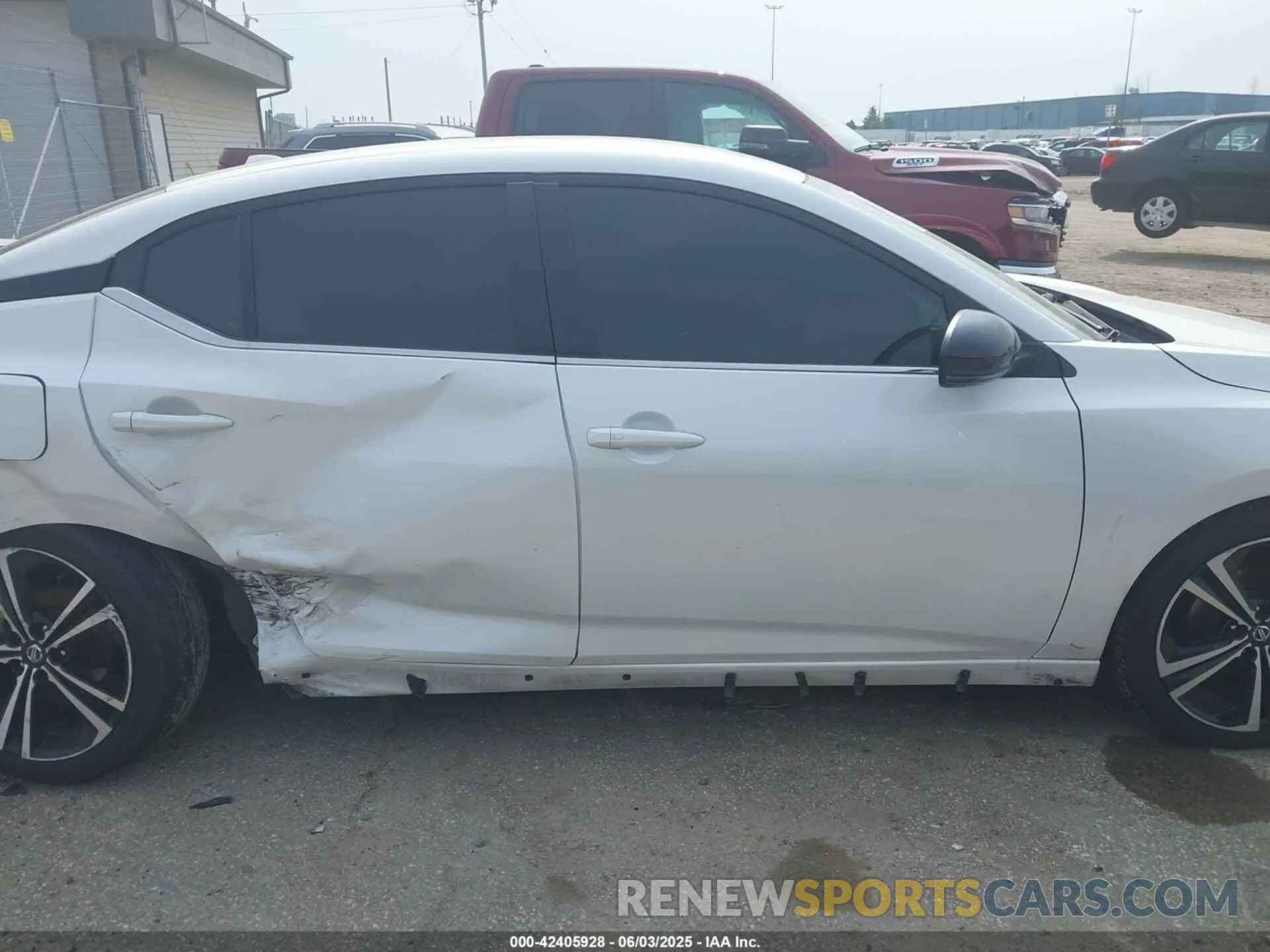 13 Photograph of a damaged car 3N1AB8DV7MY330705 NISSAN SENTRA 2021