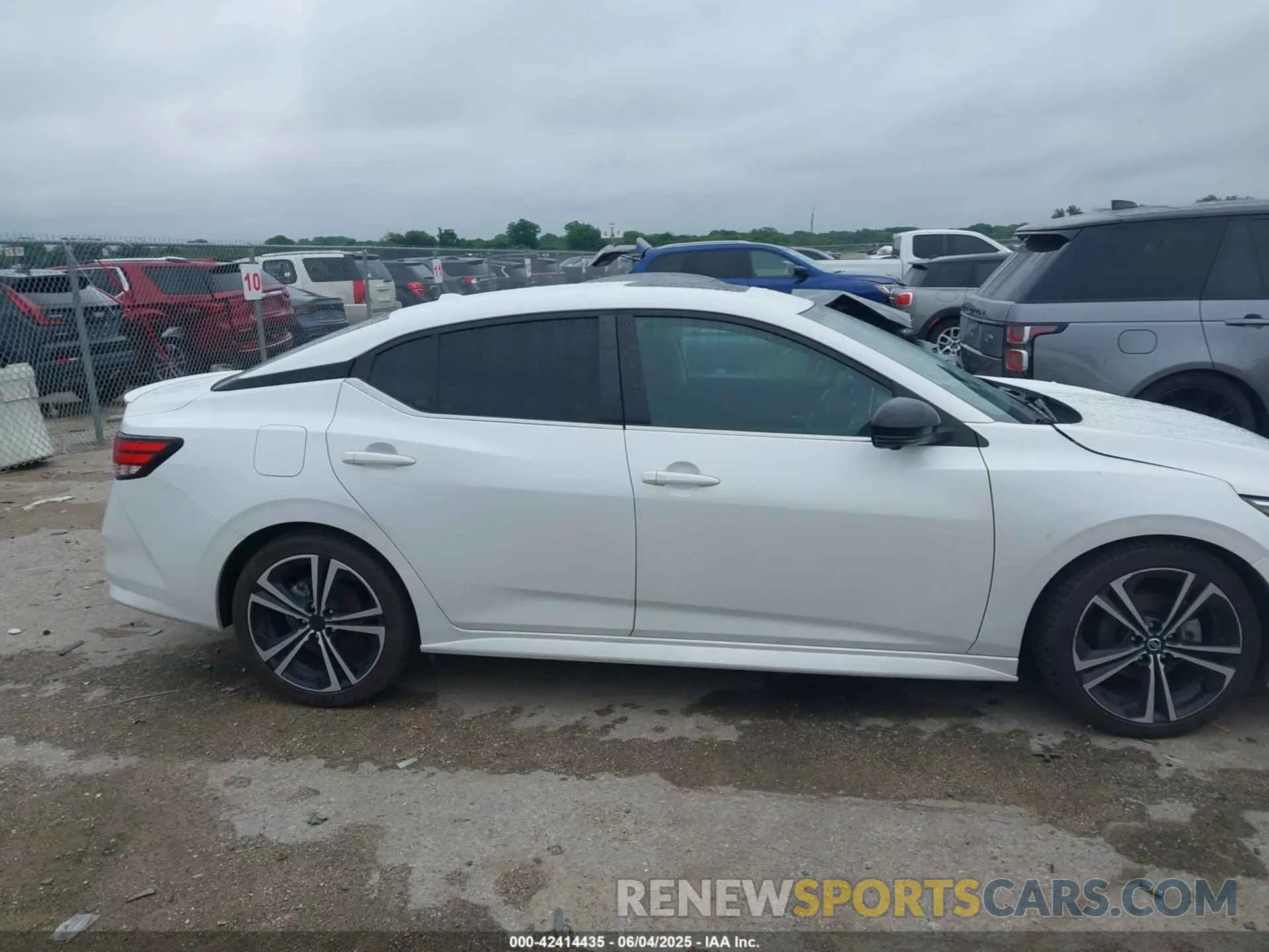 13 Photograph of a damaged car 3N1AB8DV8MY217510 NISSAN SENTRA 2021
