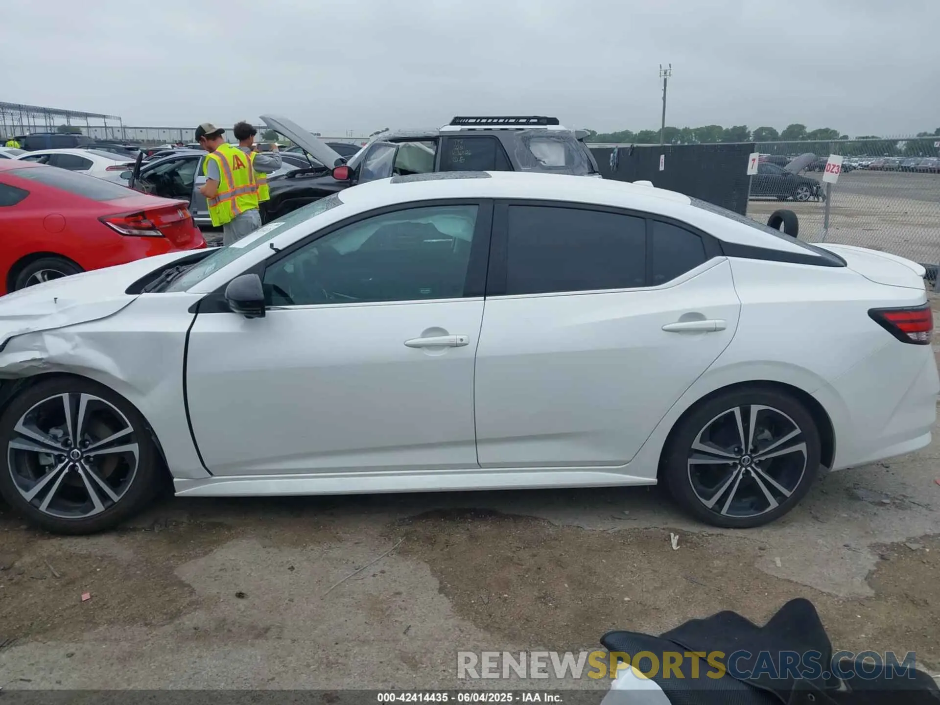 14 Photograph of a damaged car 3N1AB8DV8MY217510 NISSAN SENTRA 2021