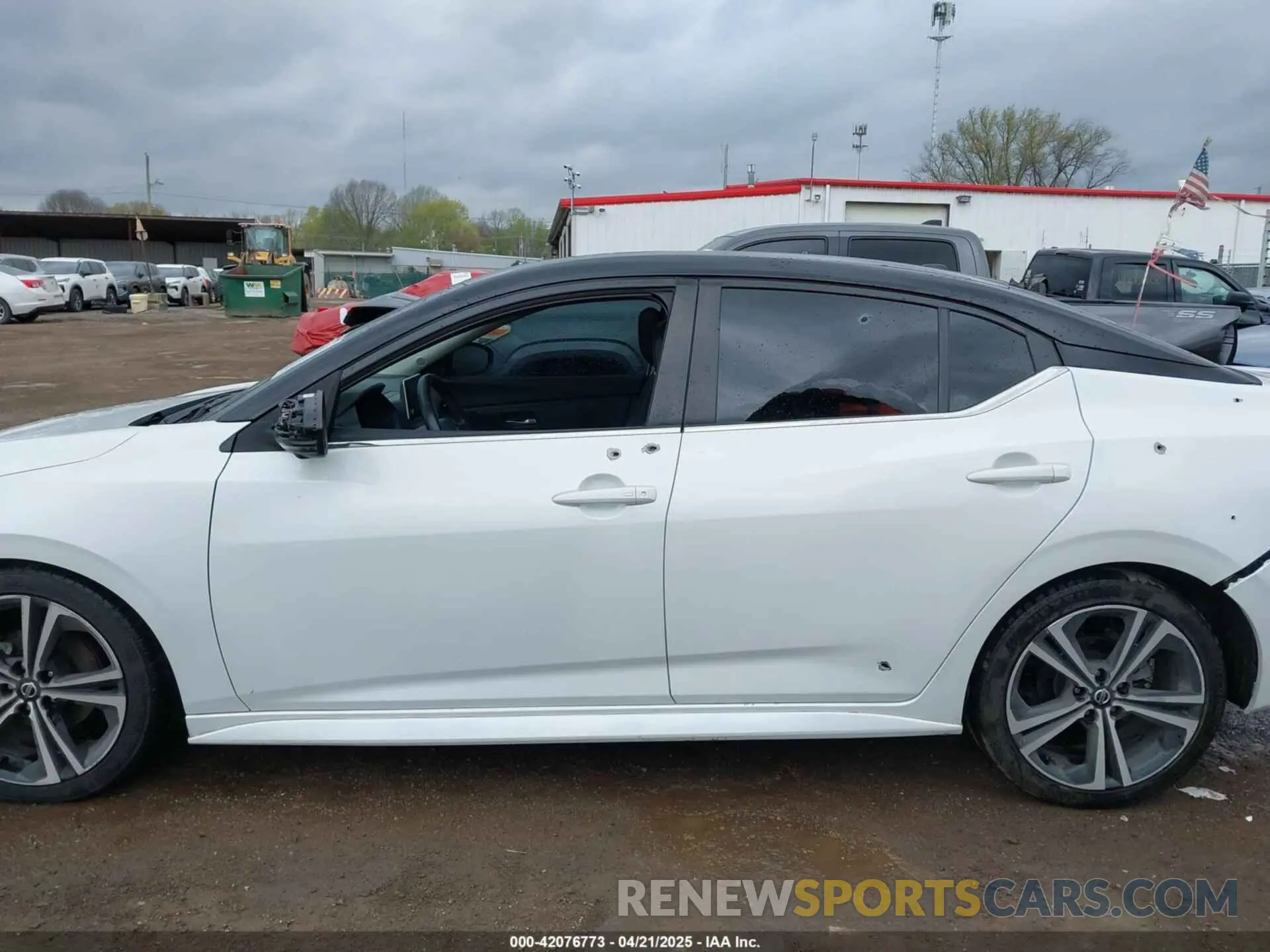 14 Photograph of a damaged car 3N1AB8DV9MY208332 NISSAN SENTRA 2021