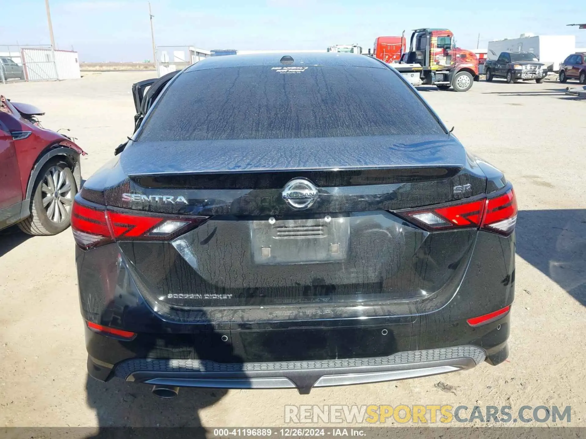 17 Photograph of a damaged car 3N1AB8DV9MY279093 NISSAN SENTRA 2021