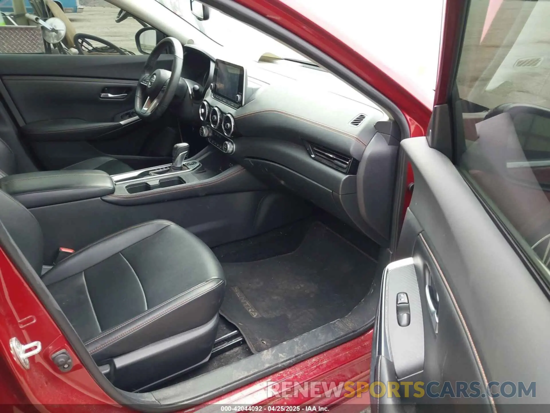 5 Photograph of a damaged car 3N1AB8DVXMY206346 NISSAN SENTRA 2021