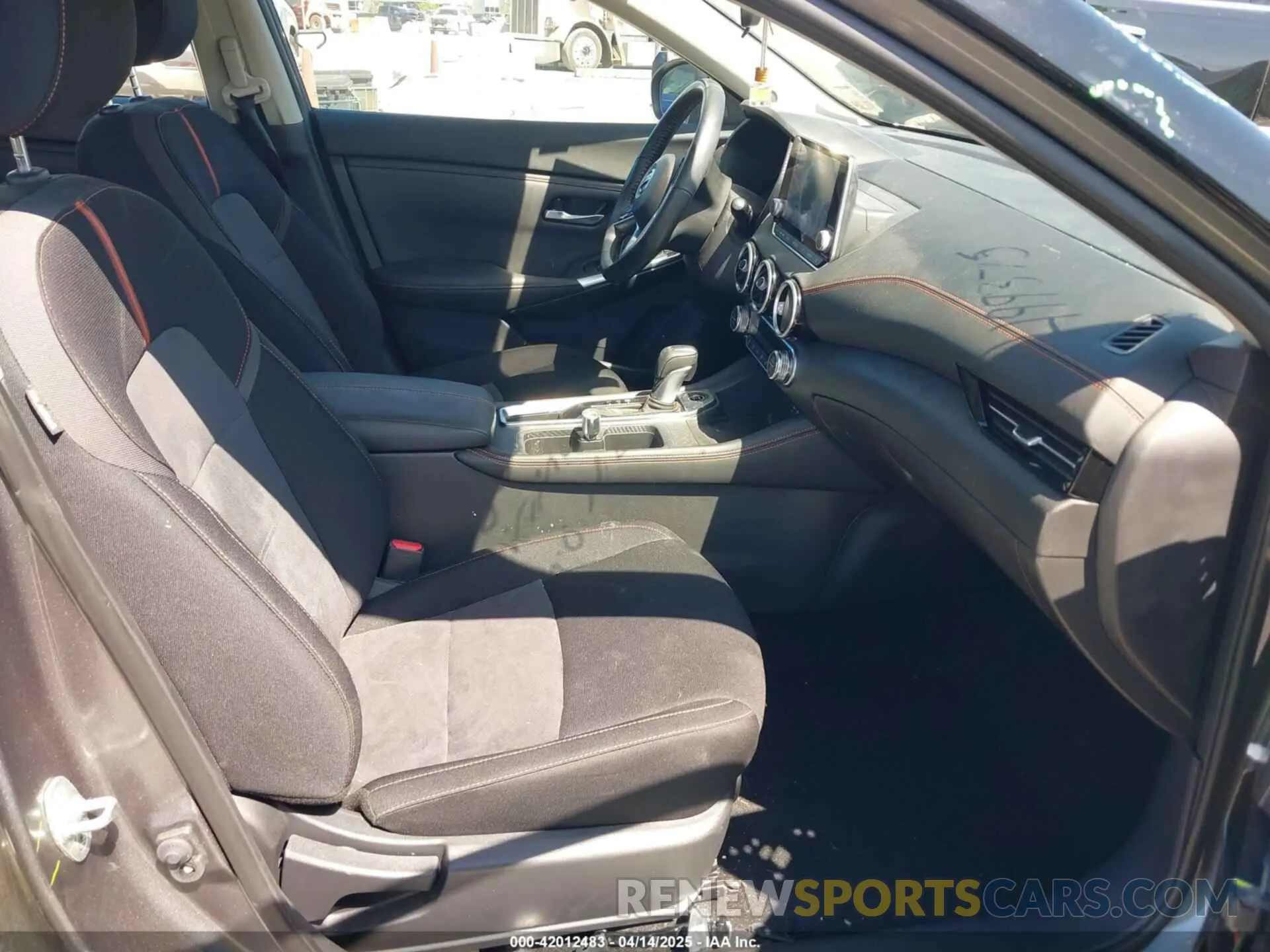 5 Photograph of a damaged car 3N1AB8DVXMY316815 NISSAN SENTRA 2021