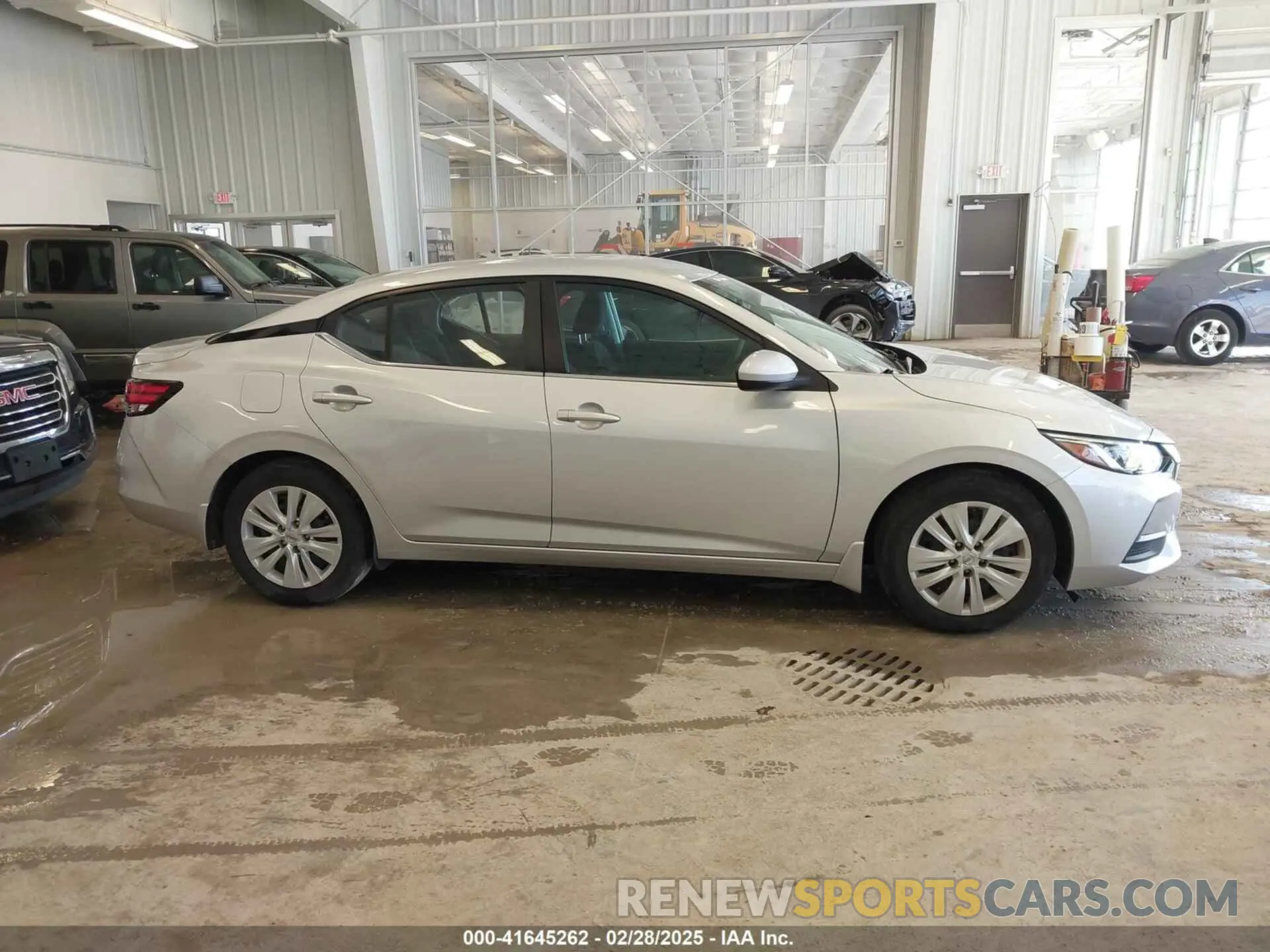 13 Photograph of a damaged car 3N1AB8BV0NY259819 NISSAN SENTRA 2022