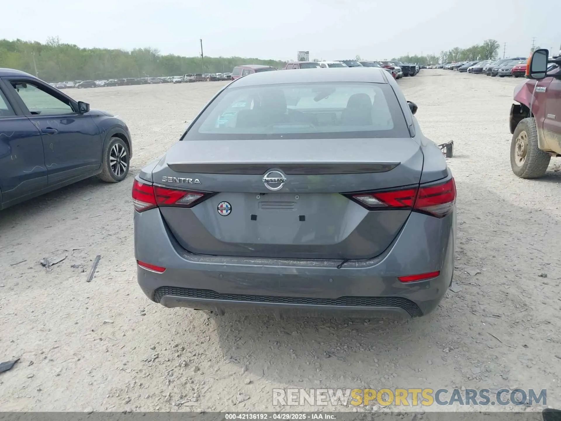 17 Photograph of a damaged car 3N1AB8BV0NY281819 NISSAN SENTRA 2022