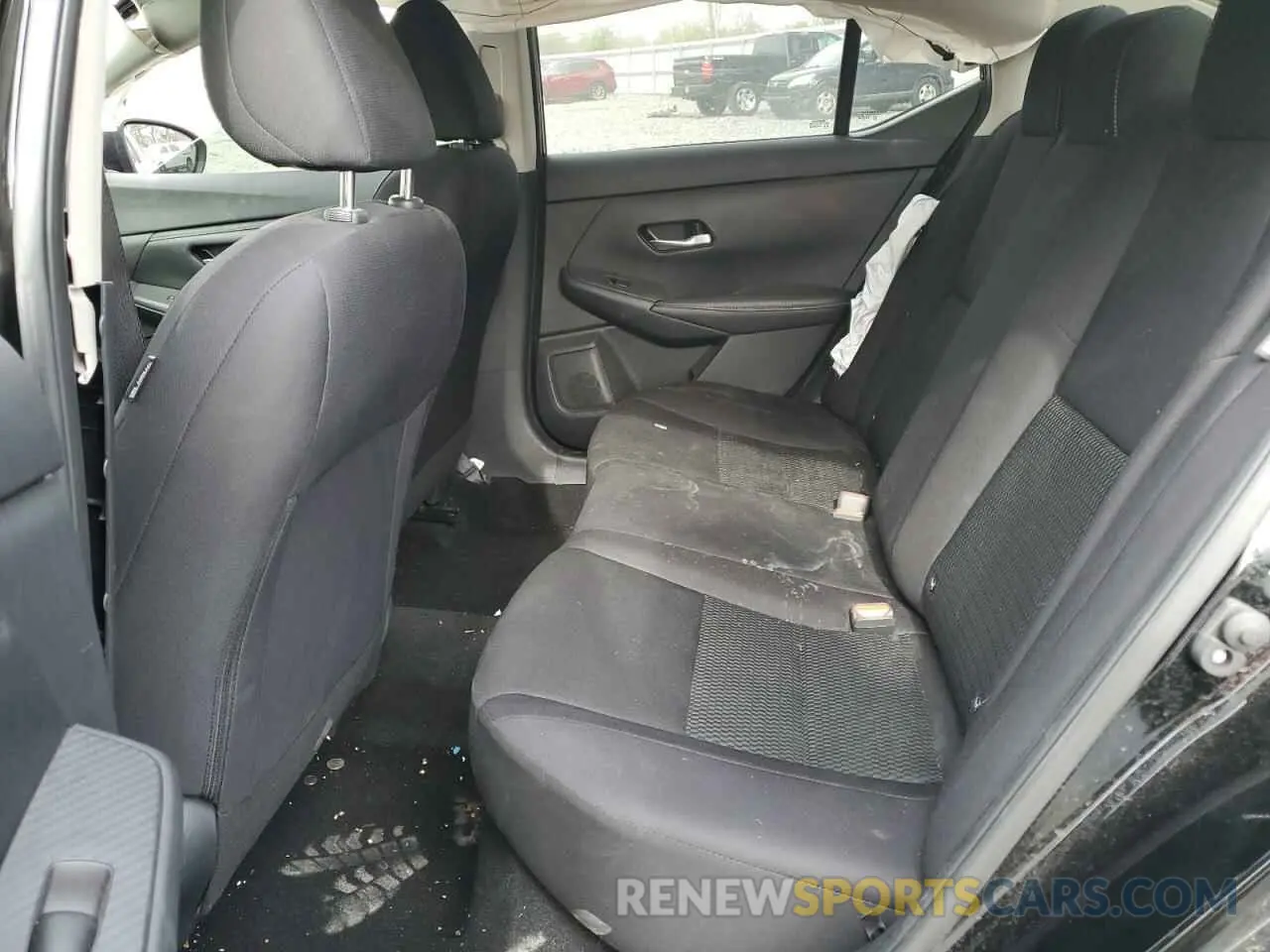 10 Photograph of a damaged car 3N1AB8BV1NY228286 NISSAN SENTRA 2022