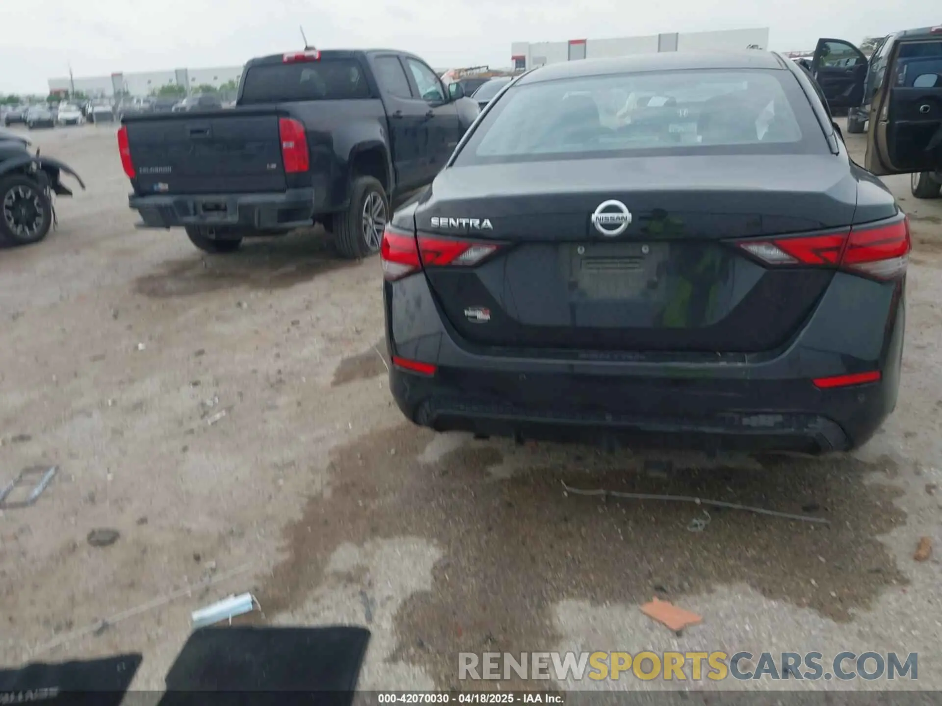 16 Photograph of a damaged car 3N1AB8BV2NY228510 NISSAN SENTRA 2022