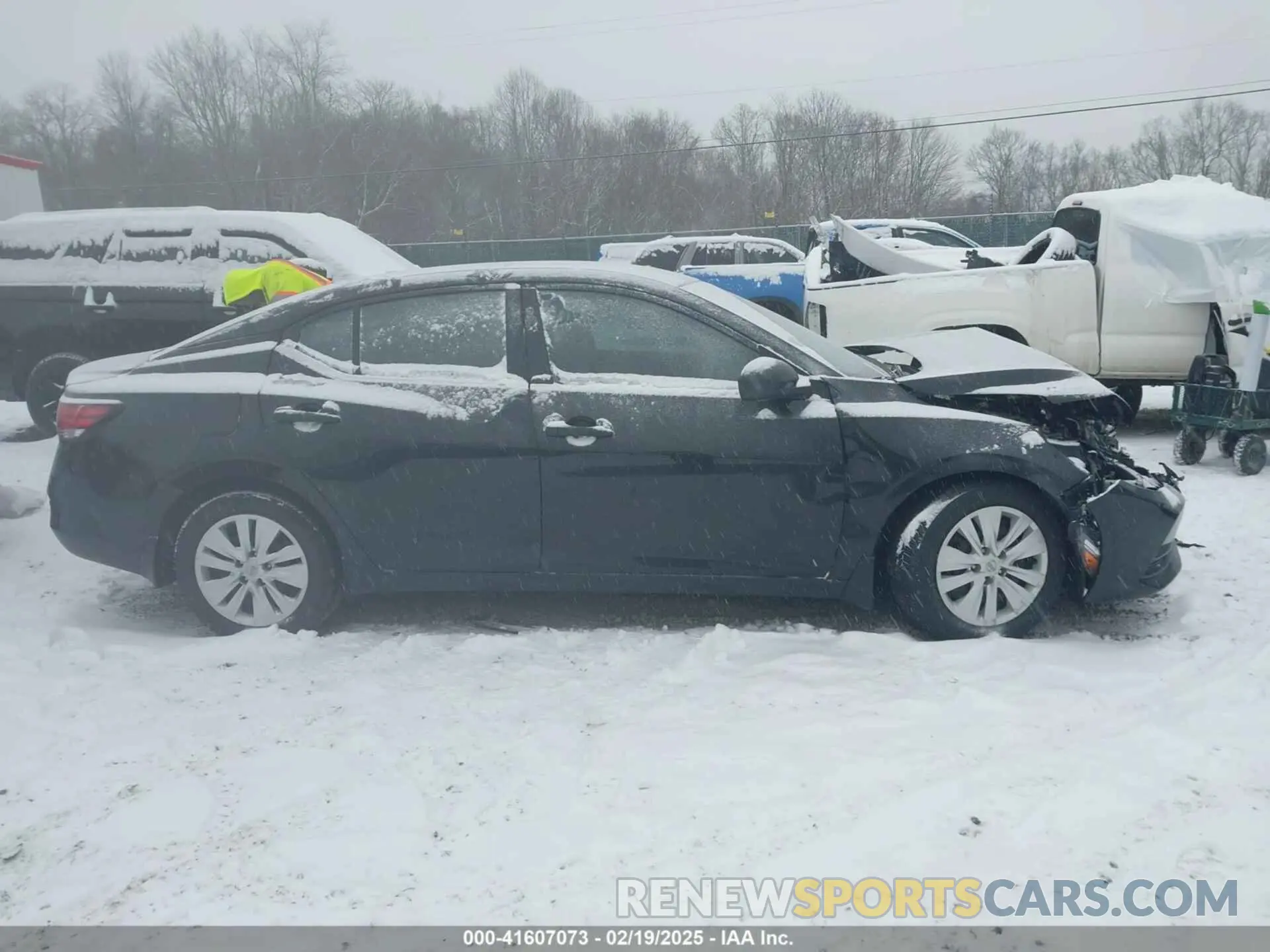 13 Photograph of a damaged car 3N1AB8BV2NY282566 NISSAN SENTRA 2022