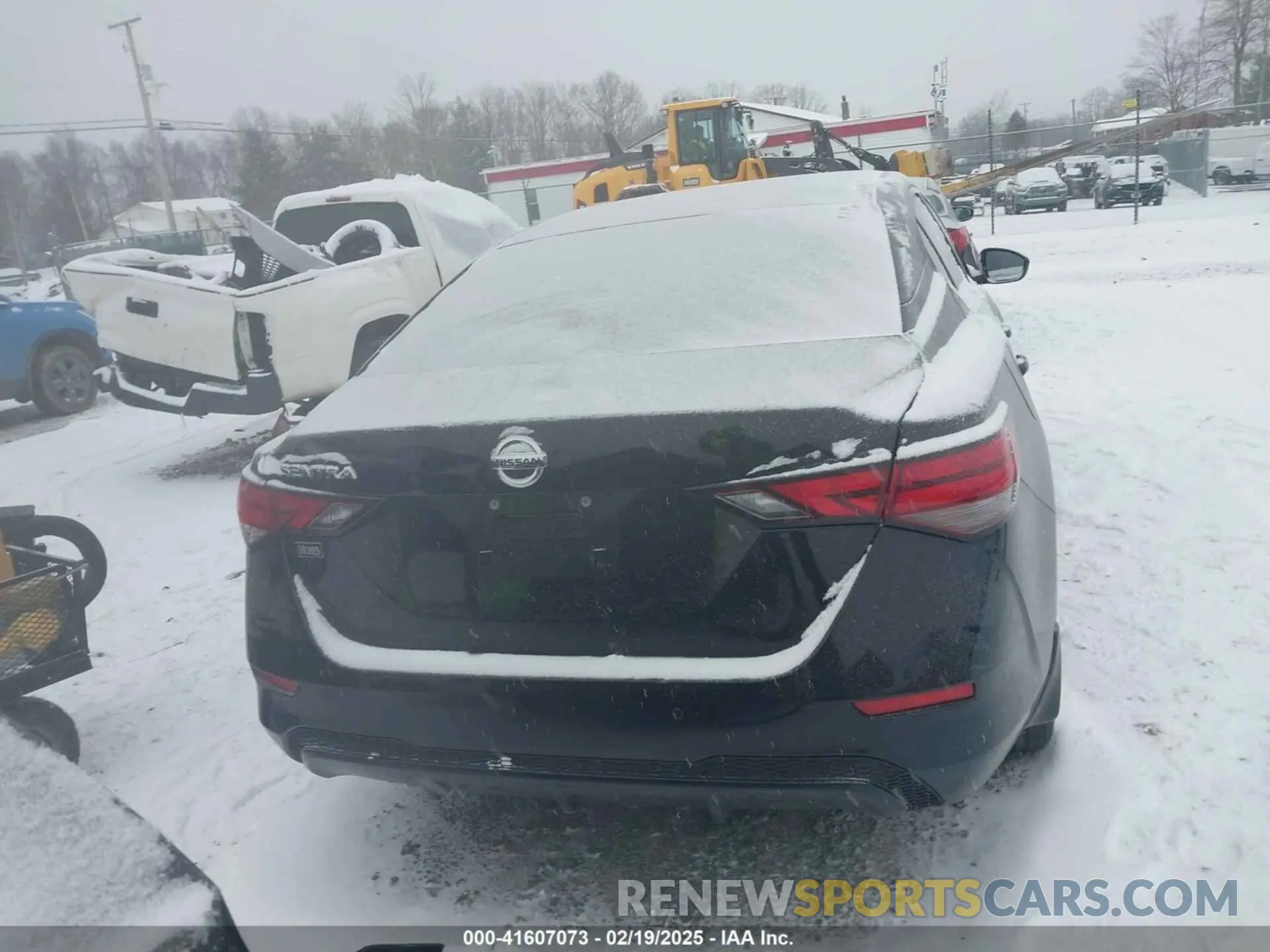 16 Photograph of a damaged car 3N1AB8BV2NY282566 NISSAN SENTRA 2022