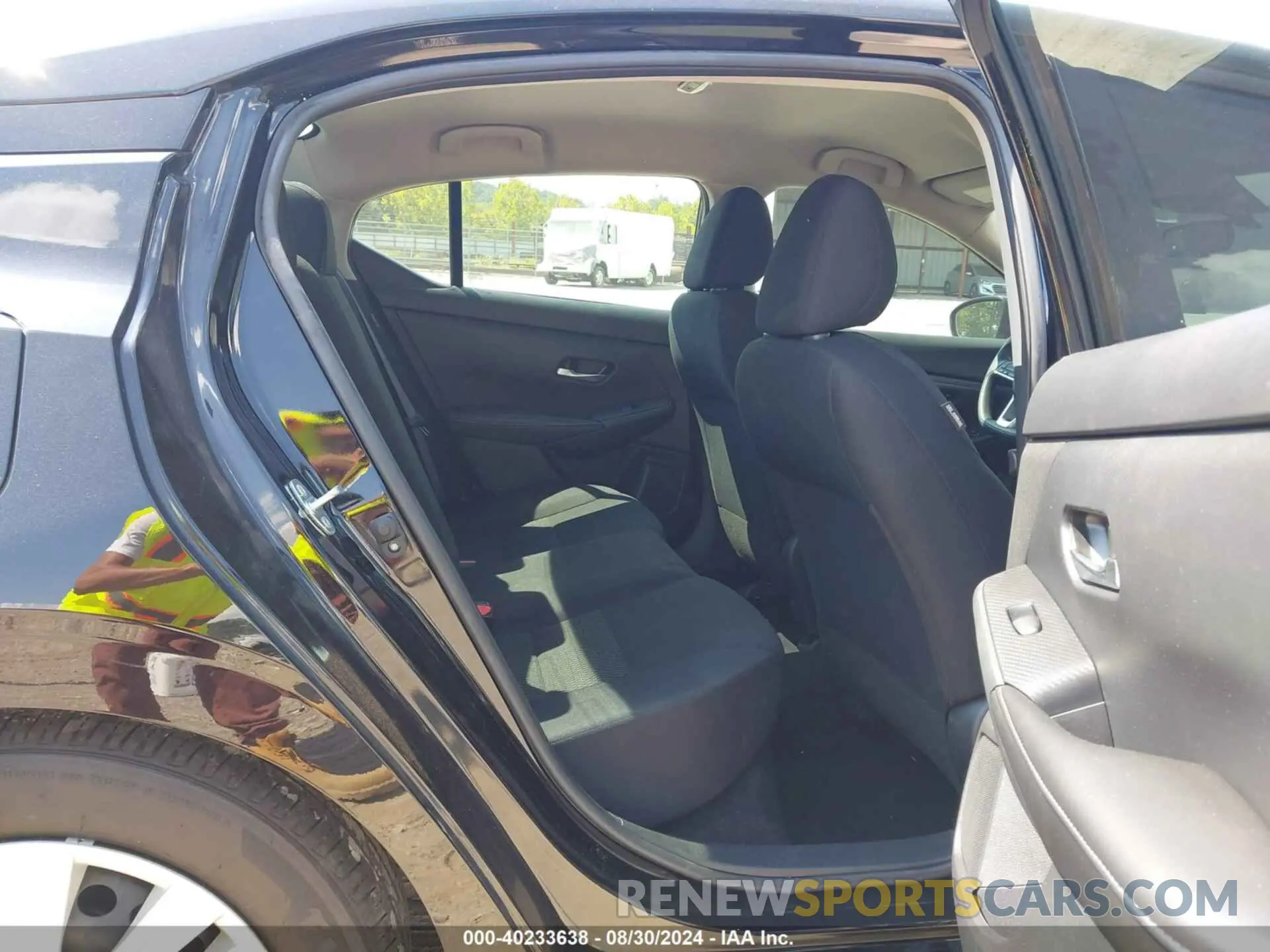 8 Photograph of a damaged car 3N1AB8BV3NY280535 NISSAN SENTRA 2022