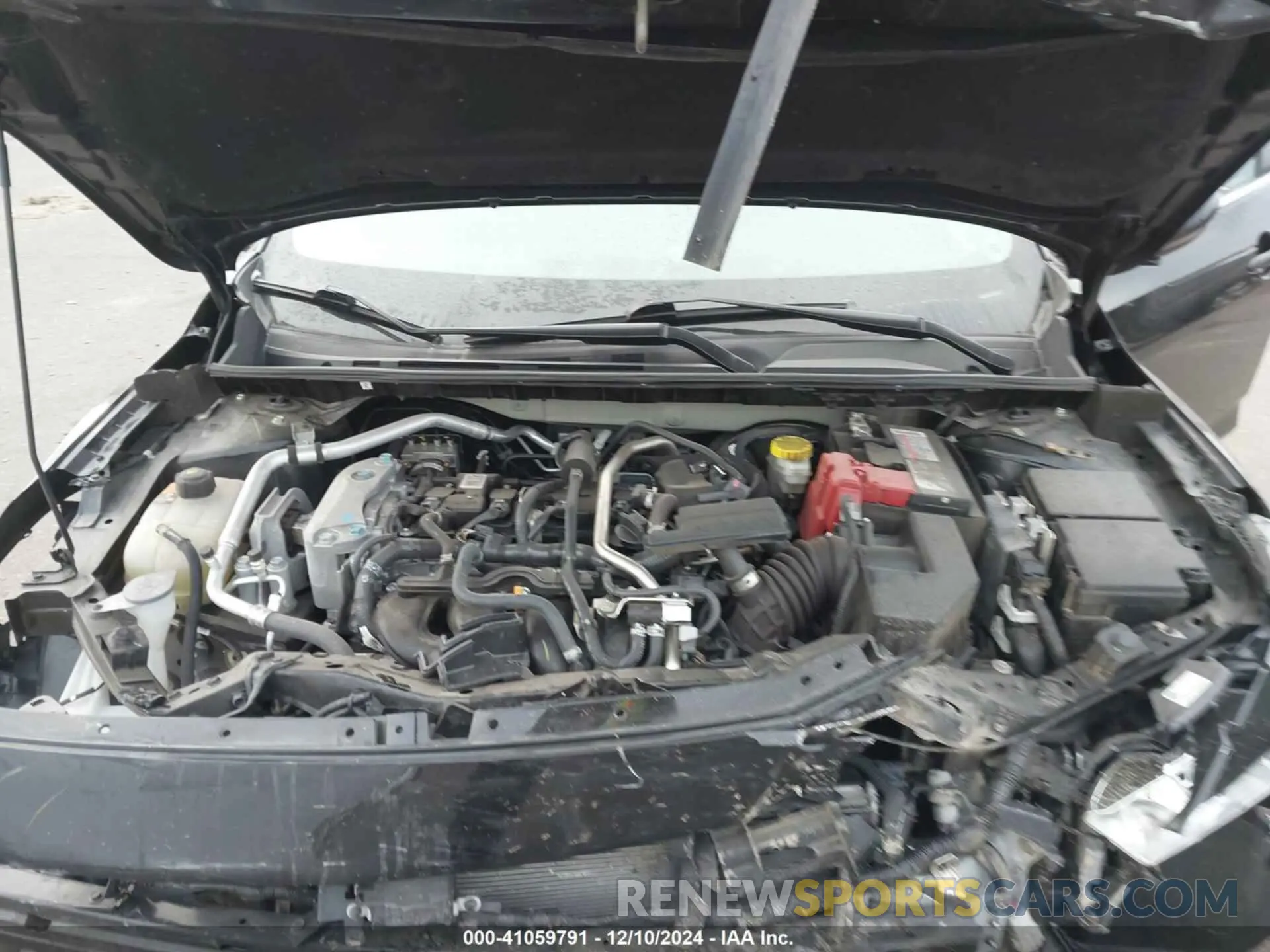 10 Photograph of a damaged car 3N1AB8BV4NY260228 NISSAN SENTRA 2022