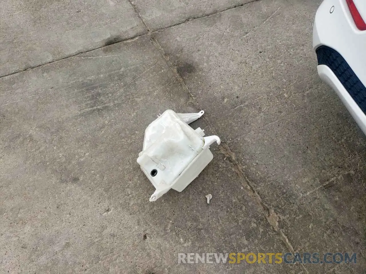 14 Photograph of a damaged car 3N1AB8BV4NY275280 NISSAN SENTRA 2022