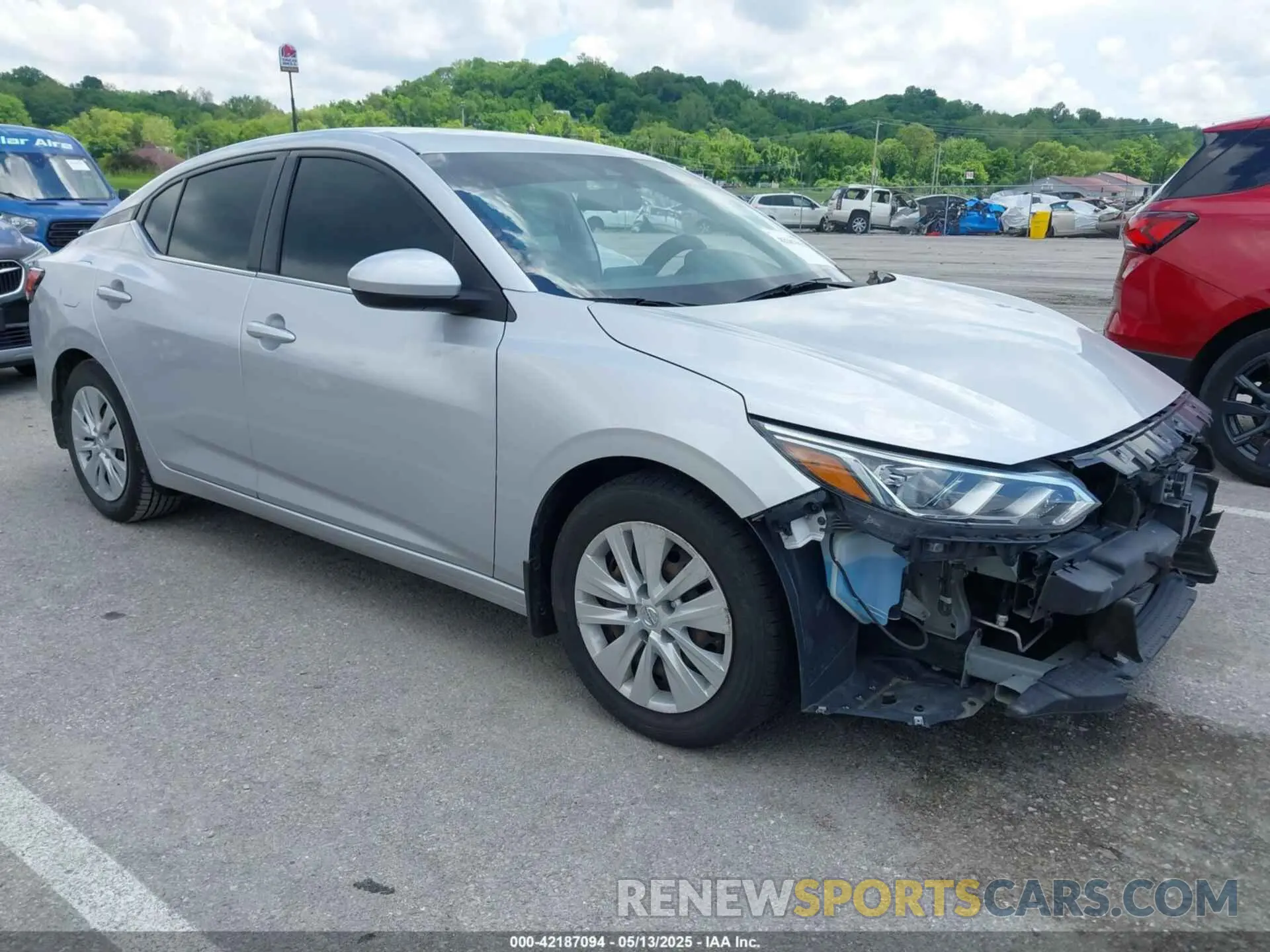 1 Photograph of a damaged car 3N1AB8BV5NY229683 NISSAN SENTRA 2022