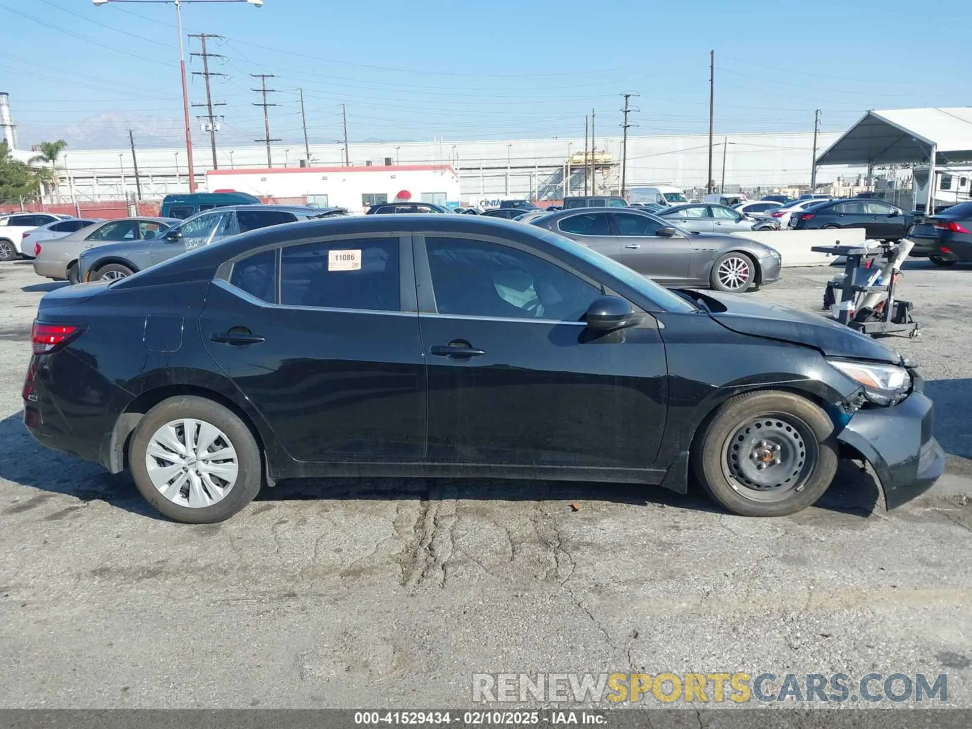 13 Photograph of a damaged car 3N1AB8BV6NY213976 NISSAN SENTRA 2022