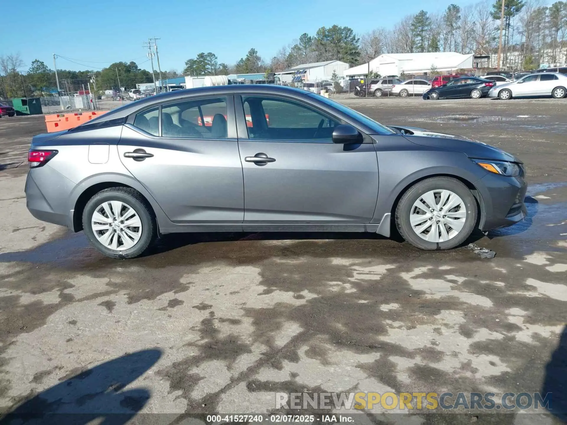 13 Photograph of a damaged car 3N1AB8BV7NY231435 NISSAN SENTRA 2022