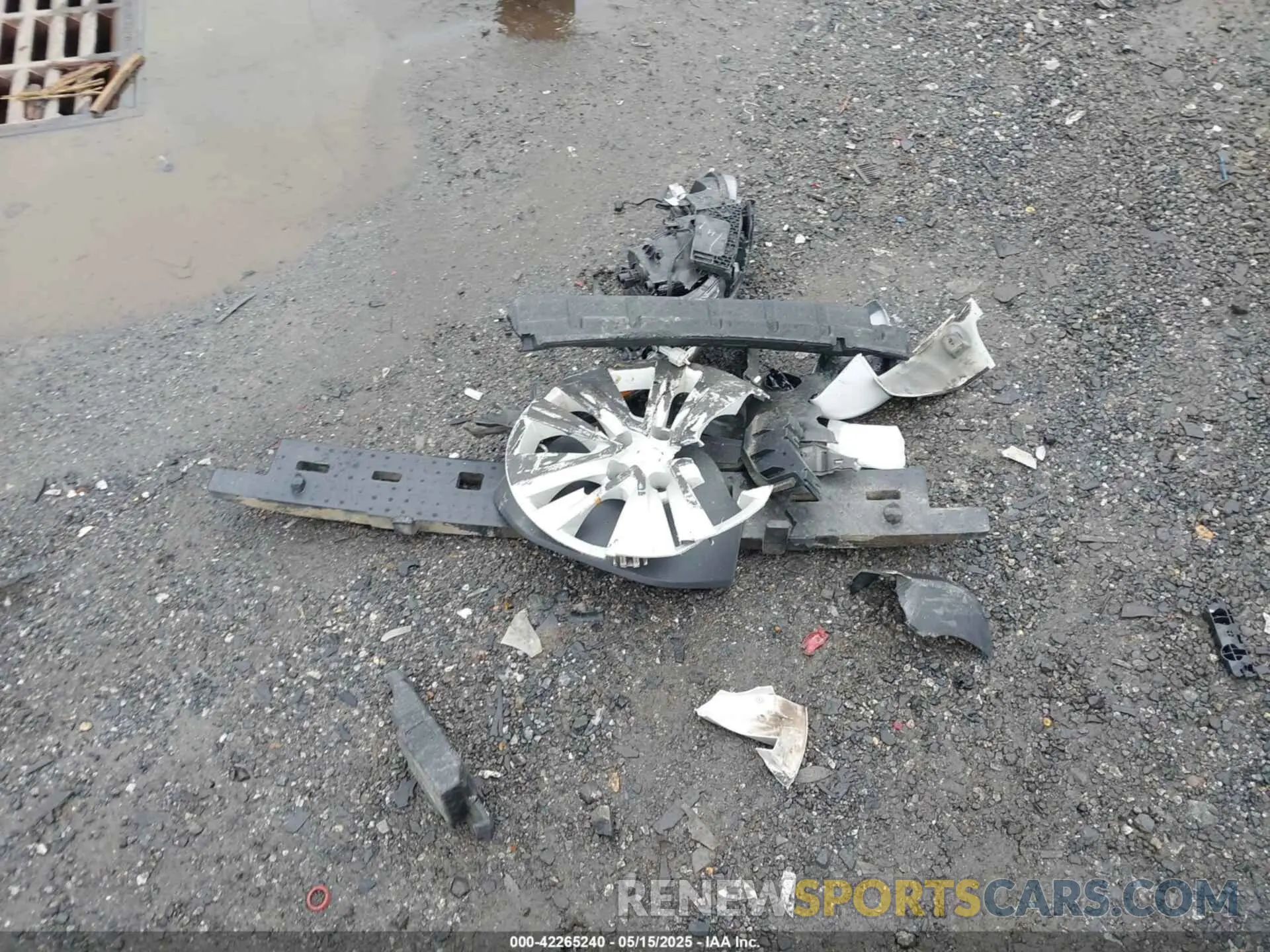 11 Photograph of a damaged car 3N1AB8BV8NY279302 NISSAN SENTRA 2022