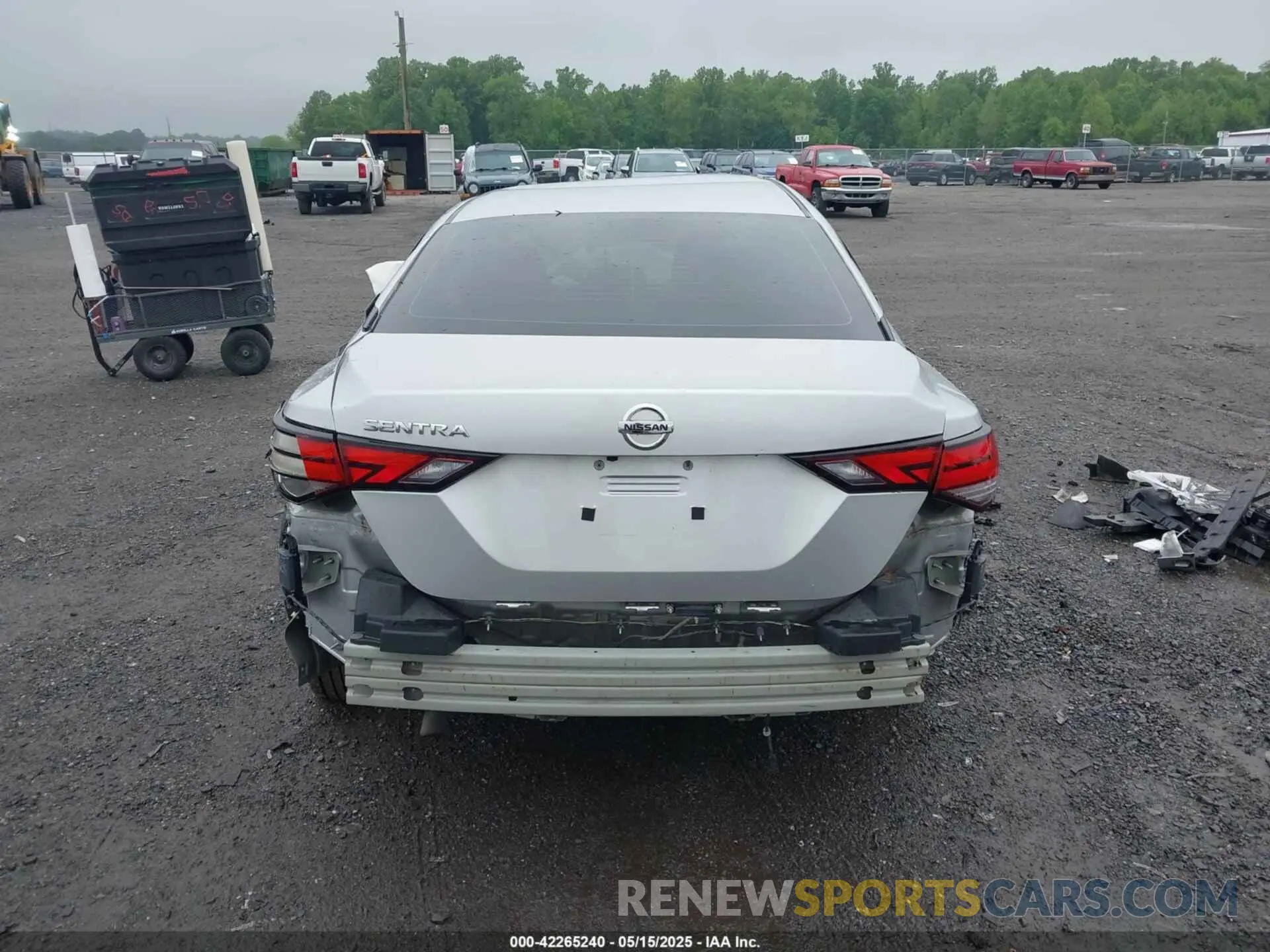 16 Photograph of a damaged car 3N1AB8BV8NY279302 NISSAN SENTRA 2022