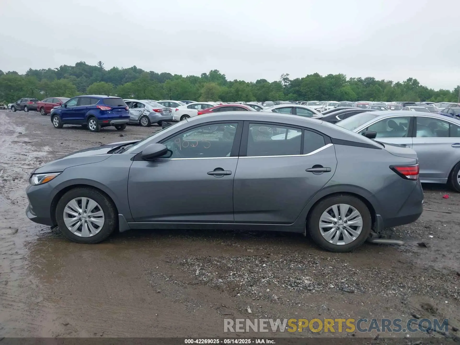 14 Photograph of a damaged car 3N1AB8BV9NY282547 NISSAN SENTRA 2022