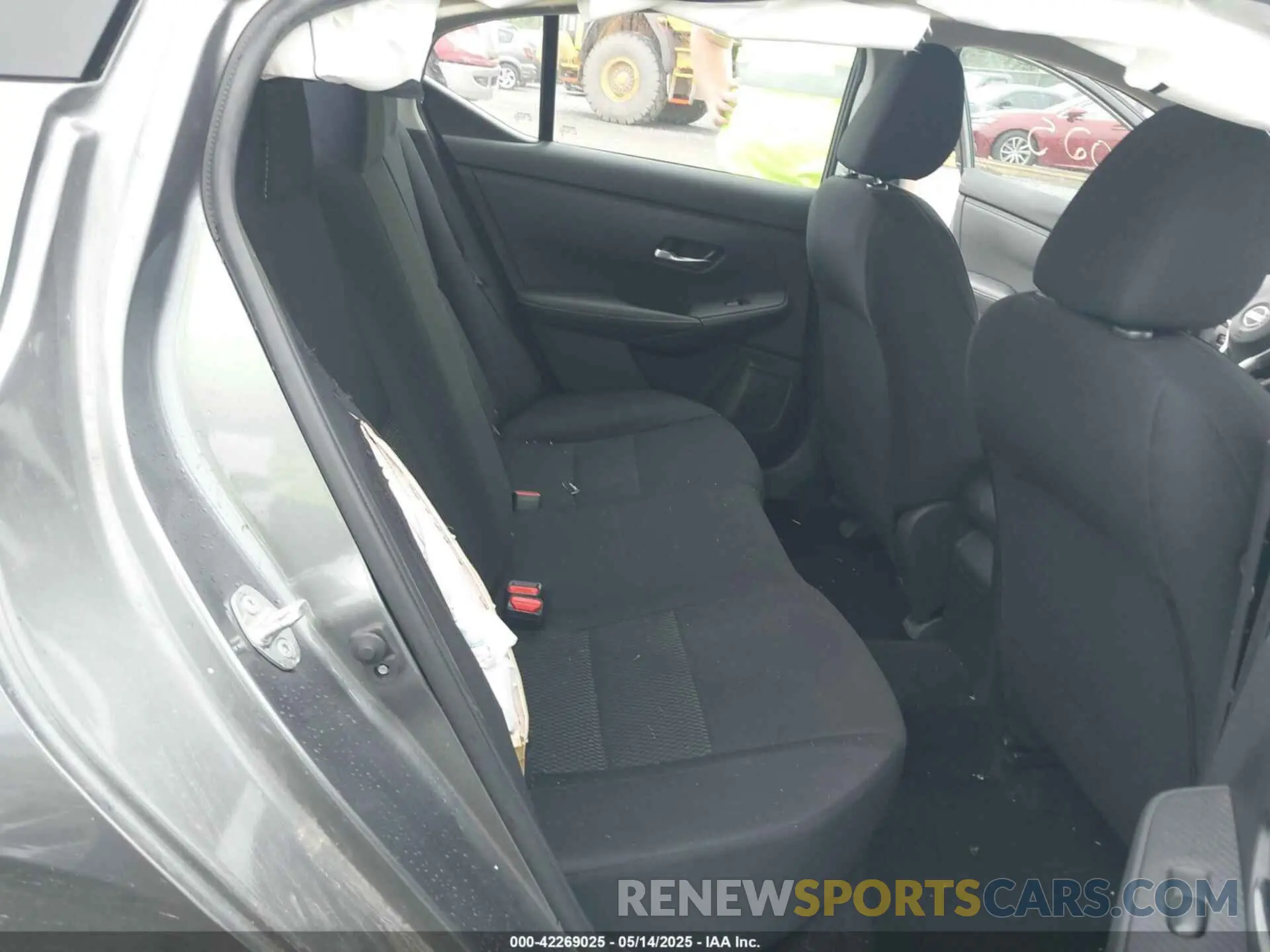8 Photograph of a damaged car 3N1AB8BV9NY282547 NISSAN SENTRA 2022