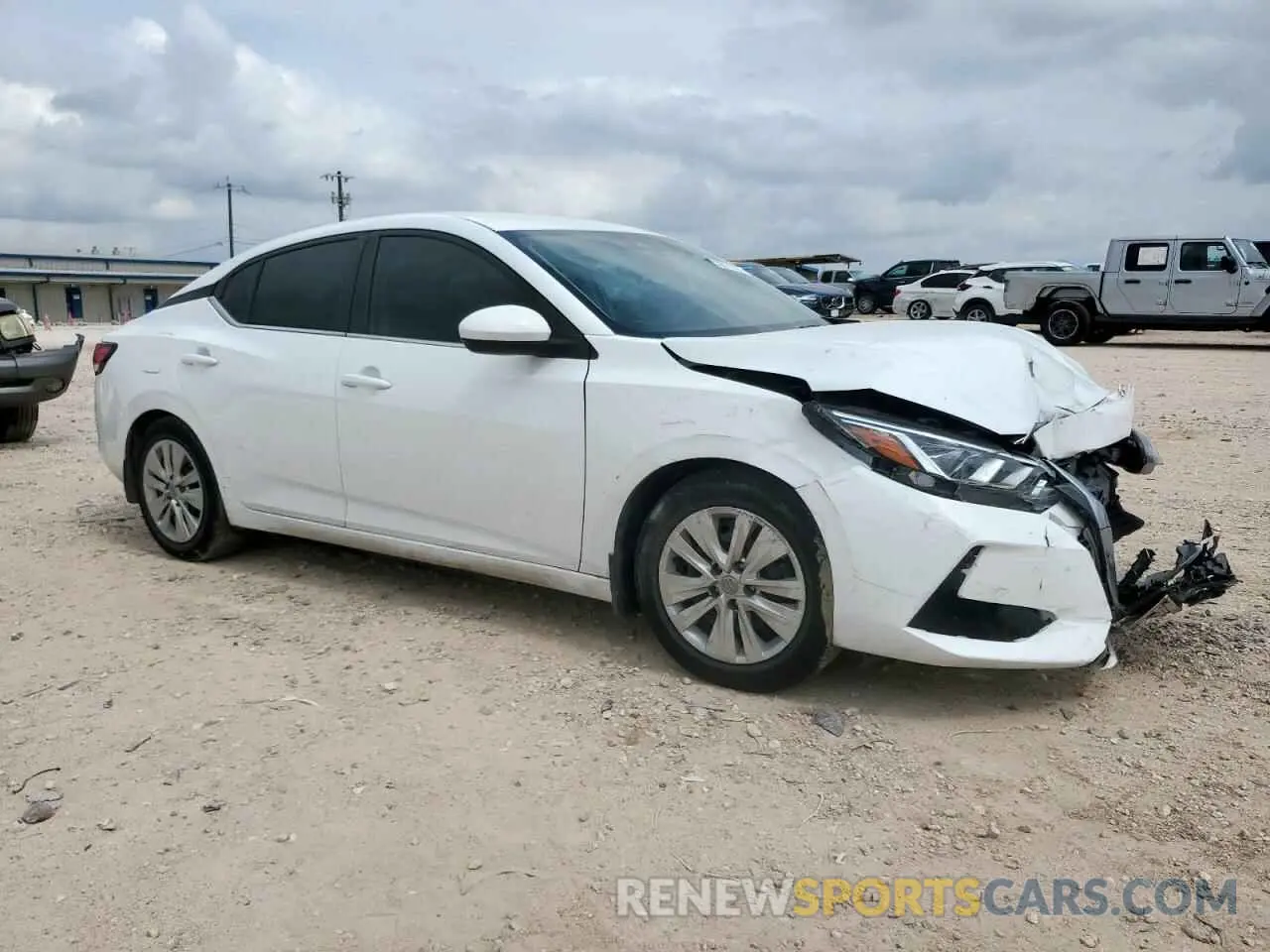 4 Photograph of a damaged car 3N1AB8BVXNY239593 NISSAN SENTRA 2022