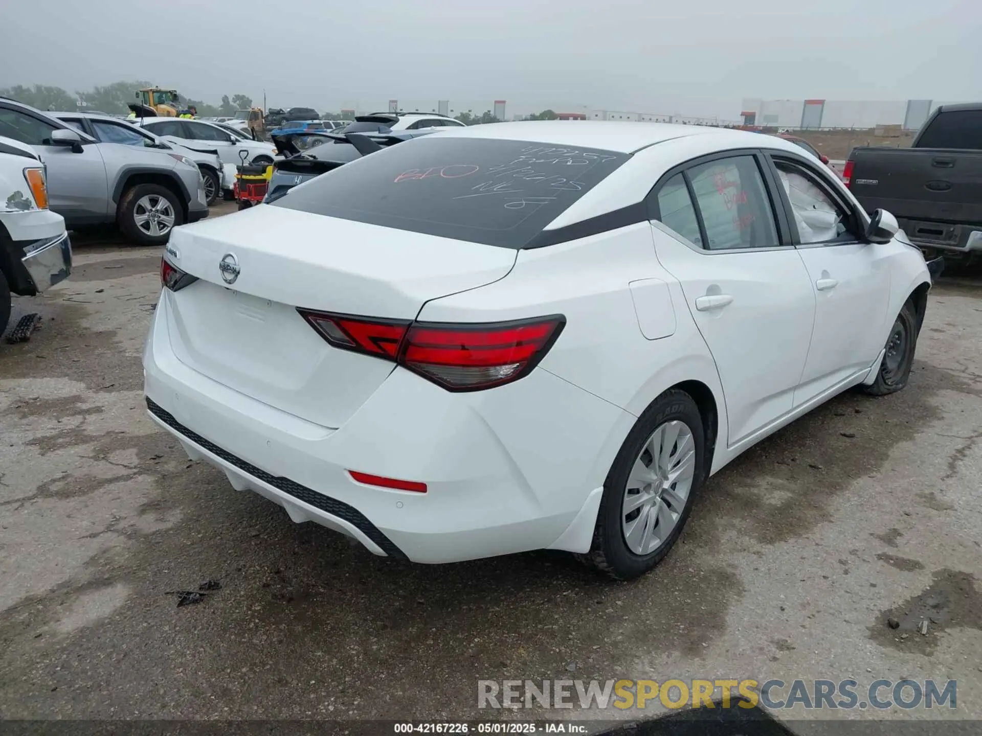 4 Photograph of a damaged car 3N1AB8BVXNY259102 NISSAN SENTRA 2022