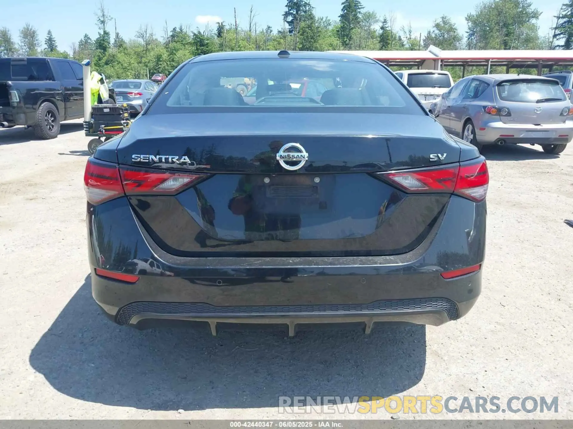 17 Photograph of a damaged car 3N1AB8CV0NY256613 NISSAN SENTRA 2022