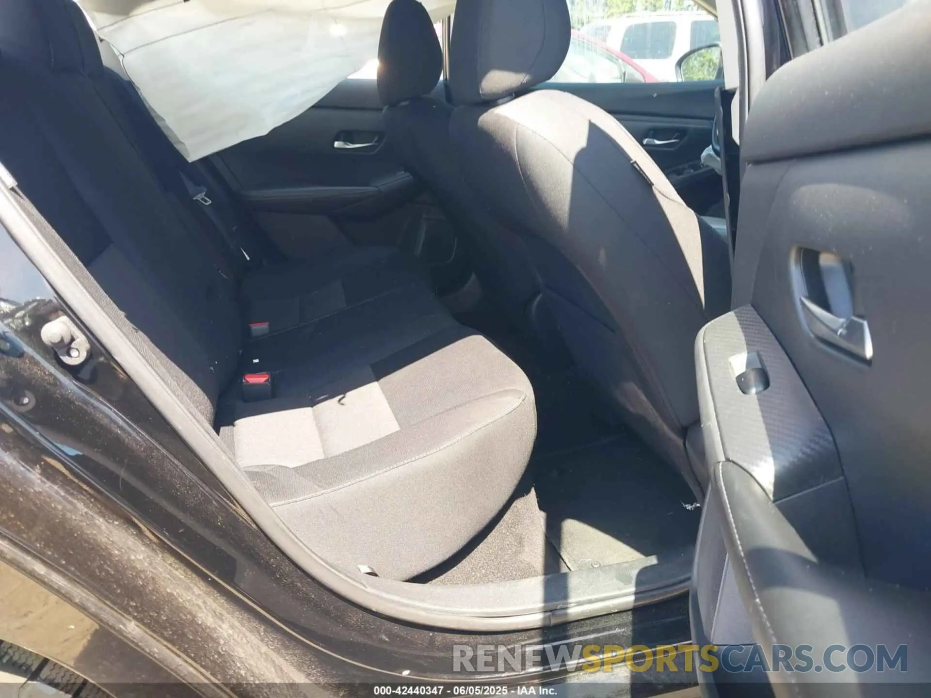 8 Photograph of a damaged car 3N1AB8CV0NY256613 NISSAN SENTRA 2022