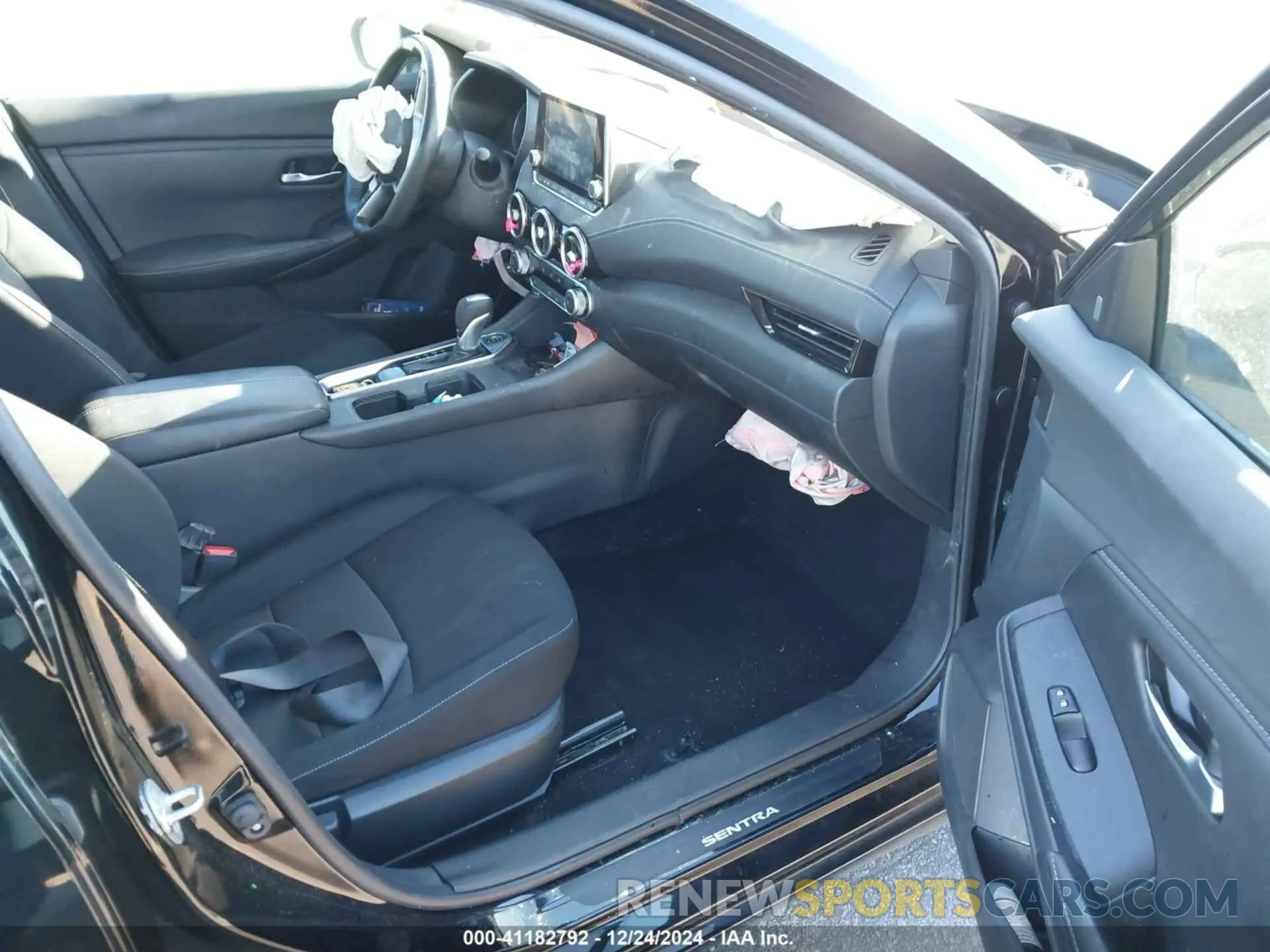 5 Photograph of a damaged car 3N1AB8CV1NY248259 NISSAN SENTRA 2022