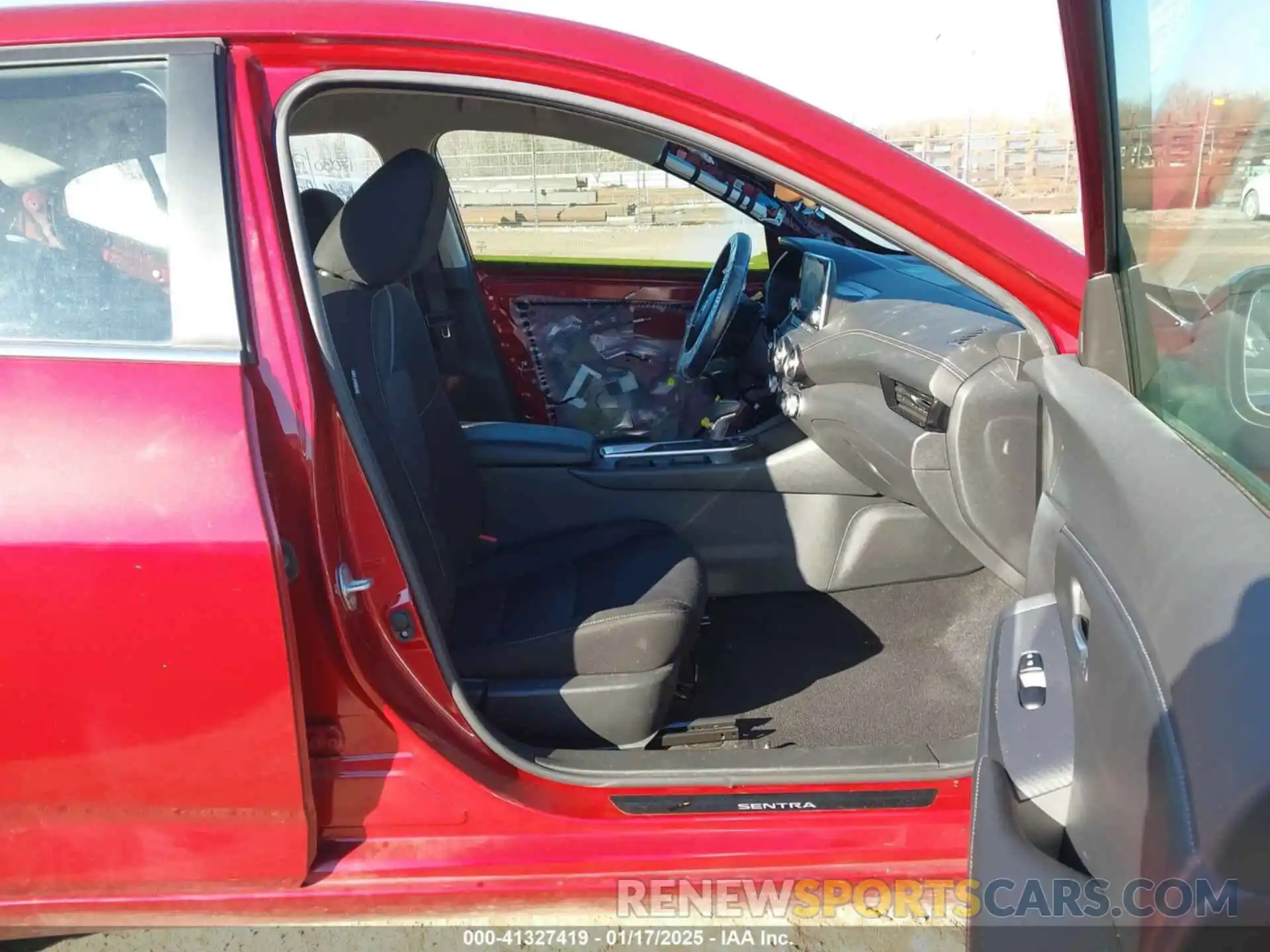 5 Photograph of a damaged car 3N1AB8CV1NY301400 NISSAN SENTRA 2022