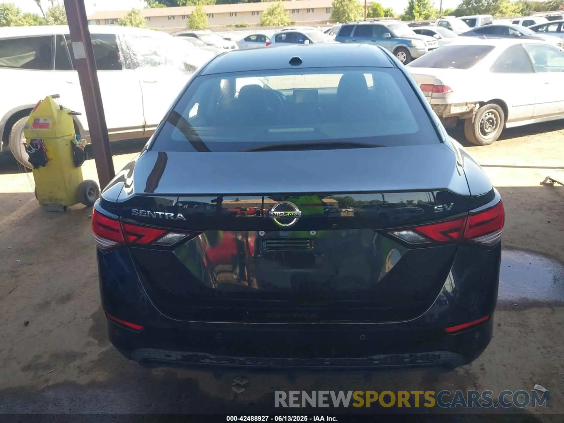 17 Photograph of a damaged car 3N1AB8CV2NY236234 NISSAN SENTRA 2022