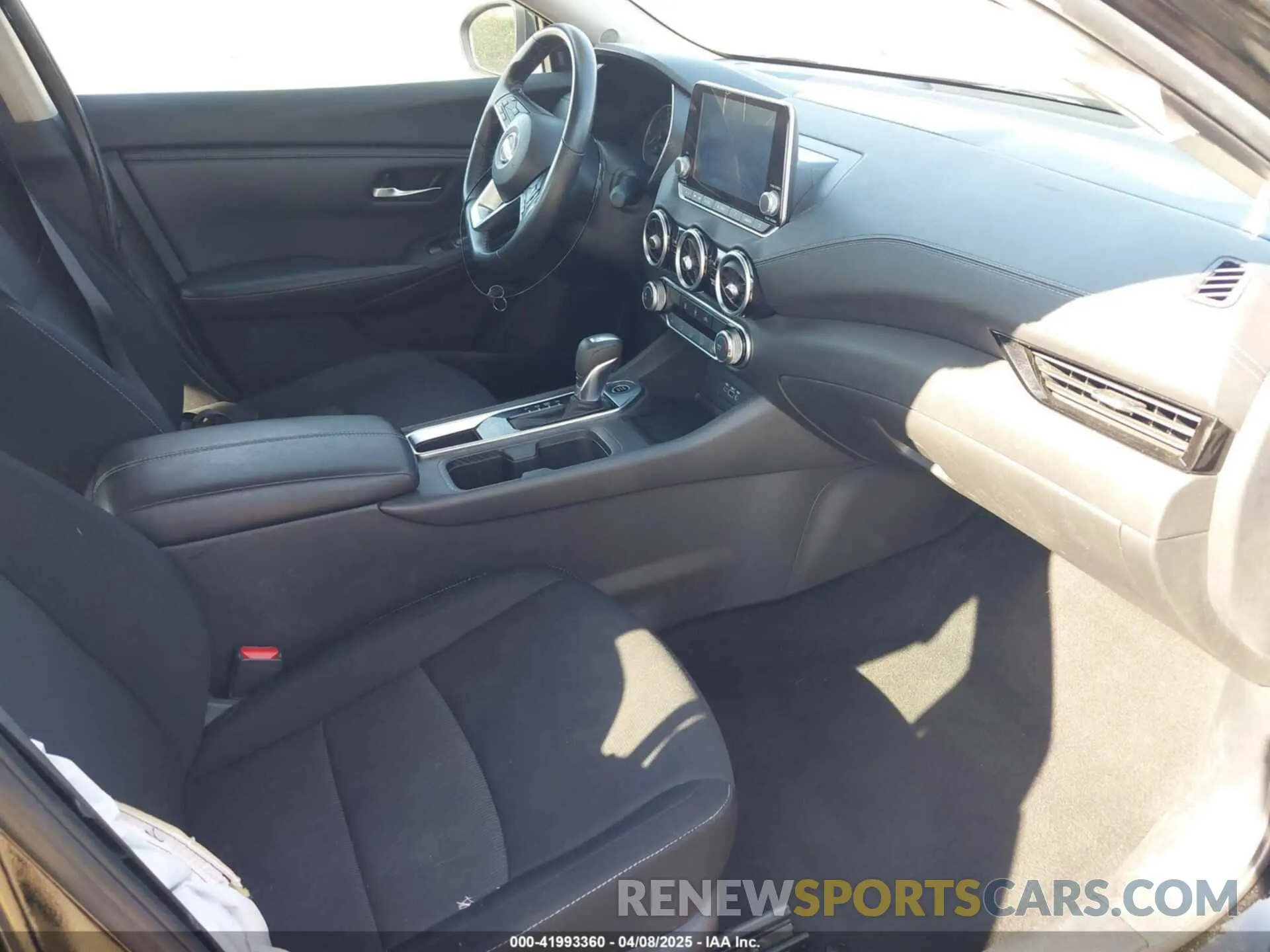 5 Photograph of a damaged car 3N1AB8CV2NY241594 NISSAN SENTRA 2022