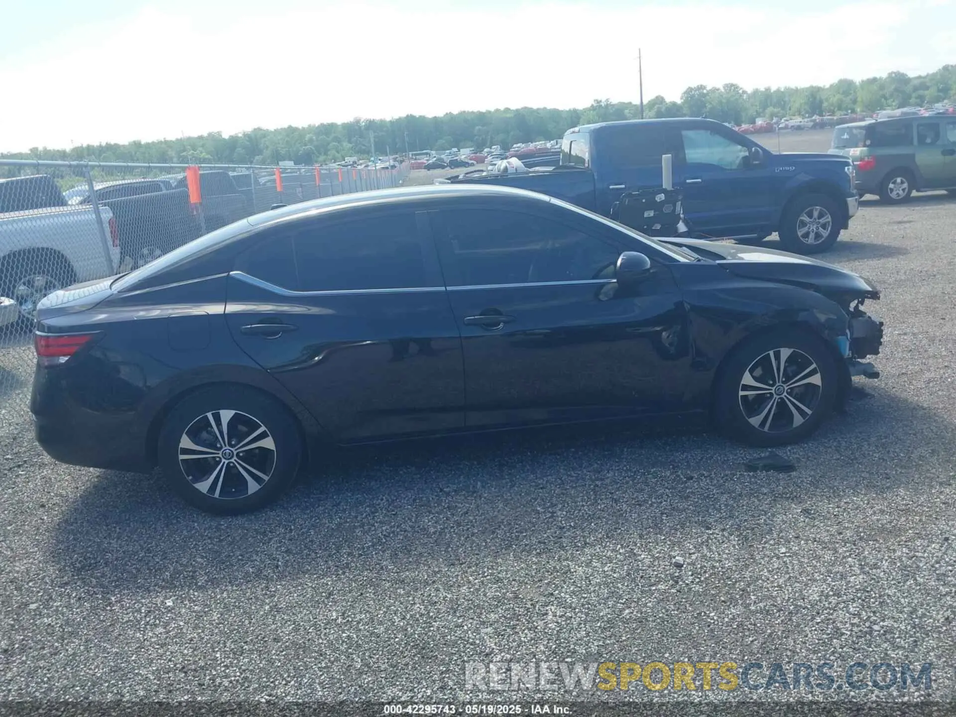 14 Photograph of a damaged car 3N1AB8CV3NY269663 NISSAN SENTRA 2022