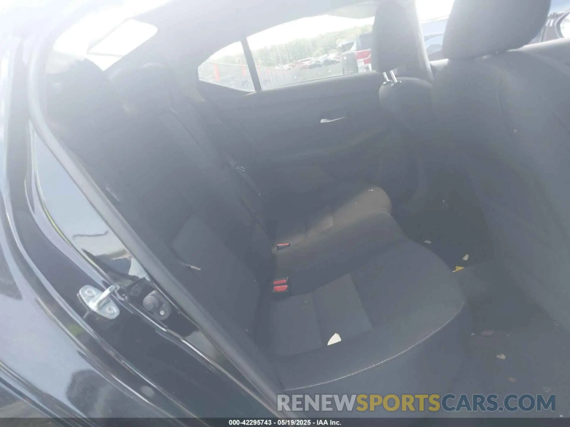8 Photograph of a damaged car 3N1AB8CV3NY269663 NISSAN SENTRA 2022