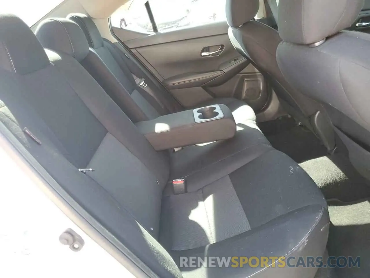 10 Photograph of a damaged car 3N1AB8CV3NY272322 NISSAN SENTRA 2022
