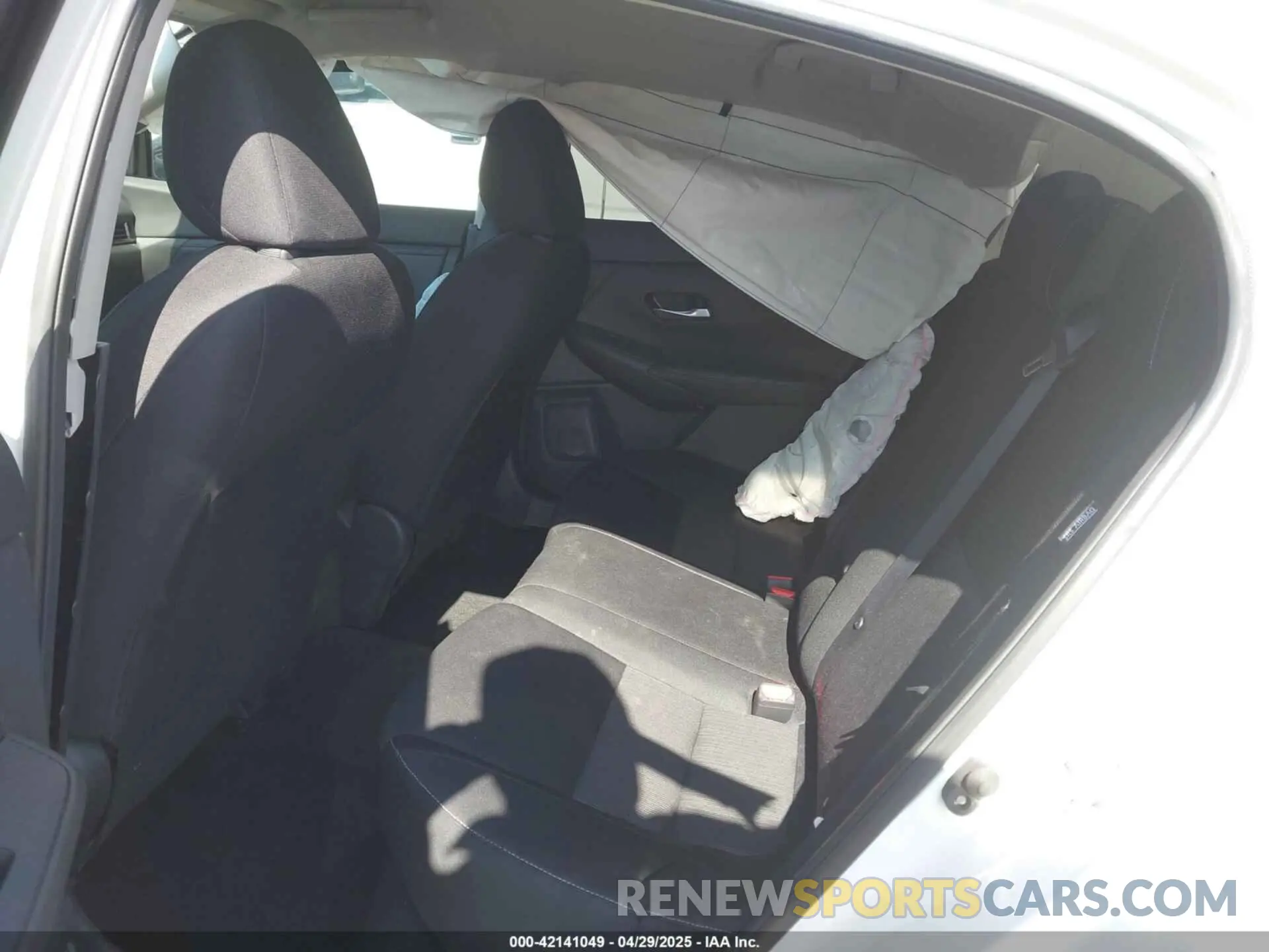 8 Photograph of a damaged car 3N1AB8CV3NY27460E NISSAN SENTRA 2022